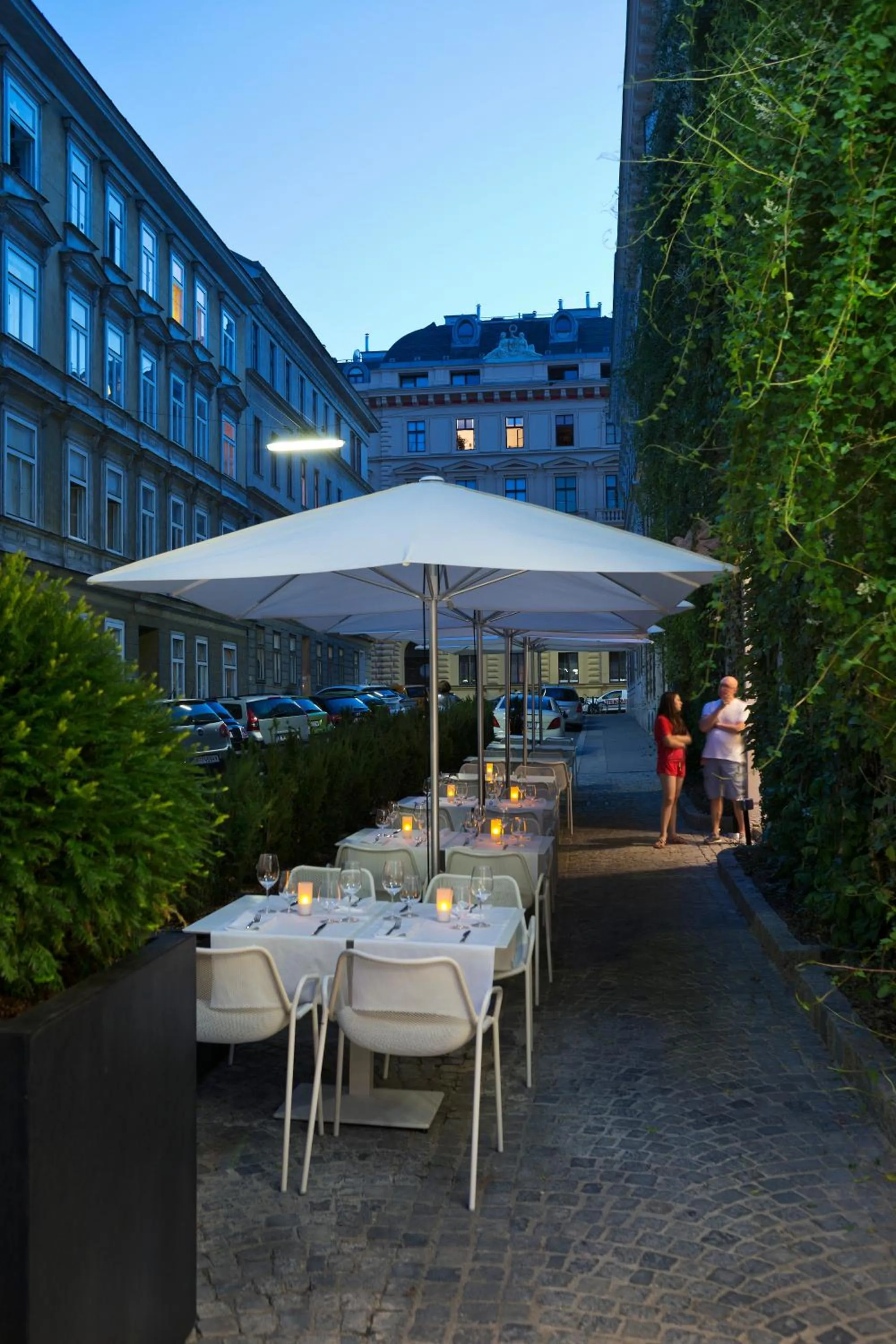 Restaurant/places to eat in The Harmonie Vienna, BW Premier Collection
