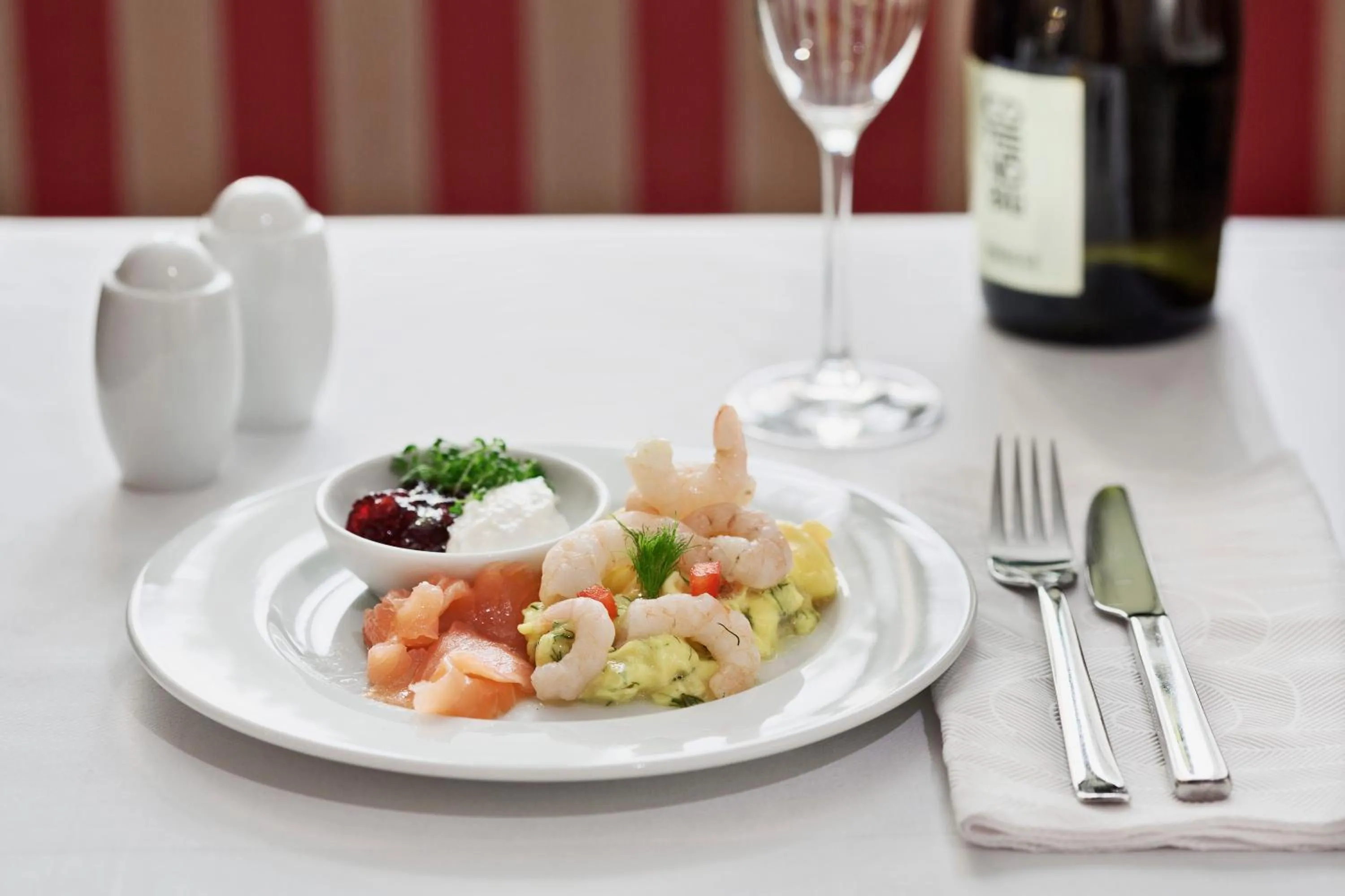 Food and drinks in The Harmonie Vienna, BW Premier Collection