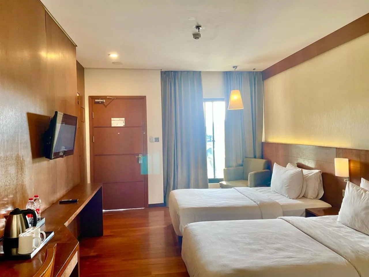 Bed in Oak Tree Emerald Hotel & Coventions Semarang