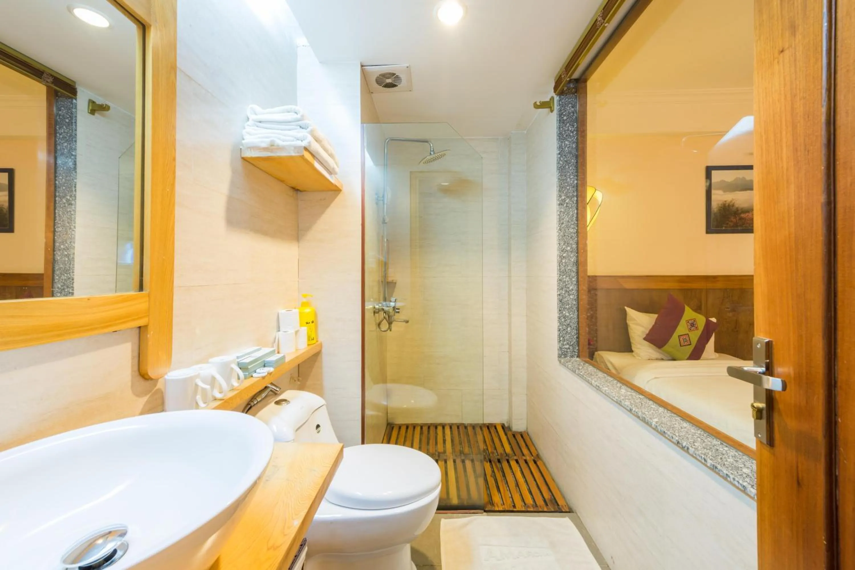 Bathroom in Sapa Panorama Hotel