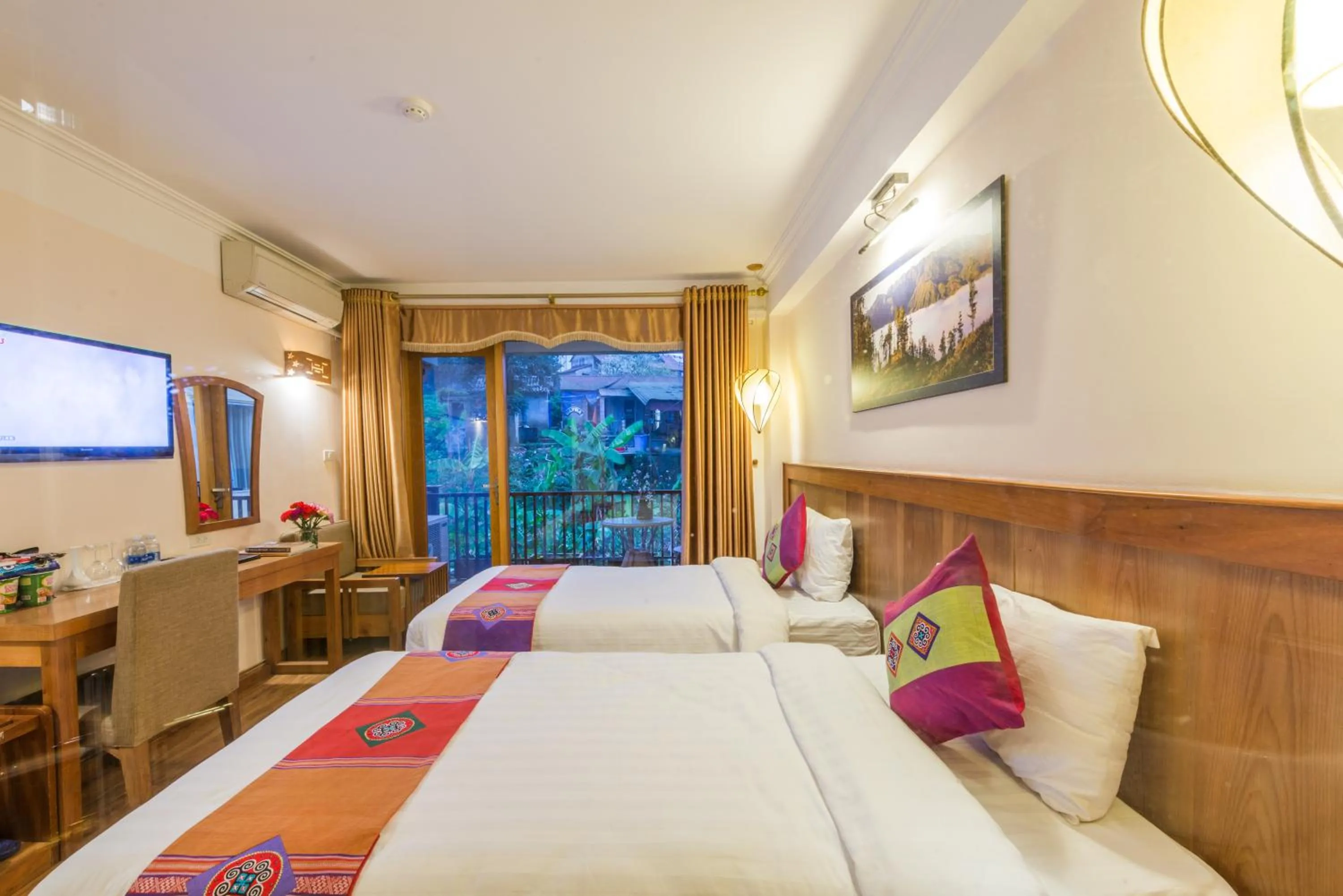 Photo of the whole room, Bed in Sapa Panorama Hotel