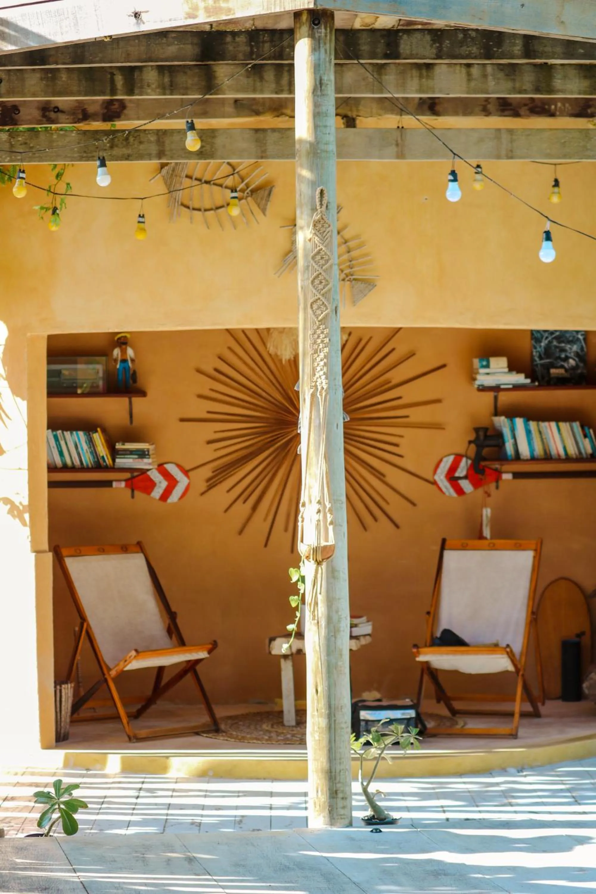 Library in Mangará Pousada