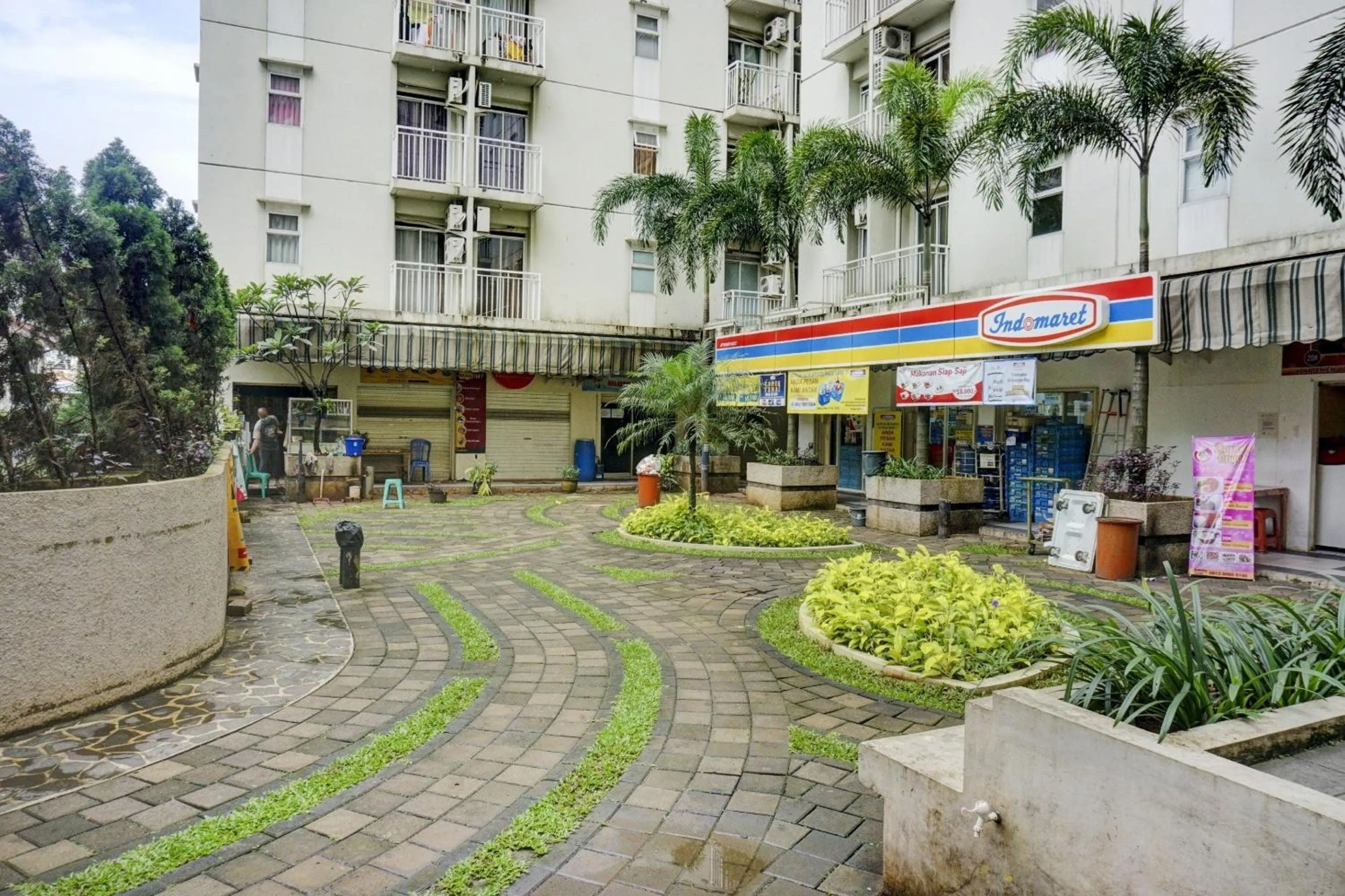 Lobby or reception in Hotel O Apartemen Bogor Valley