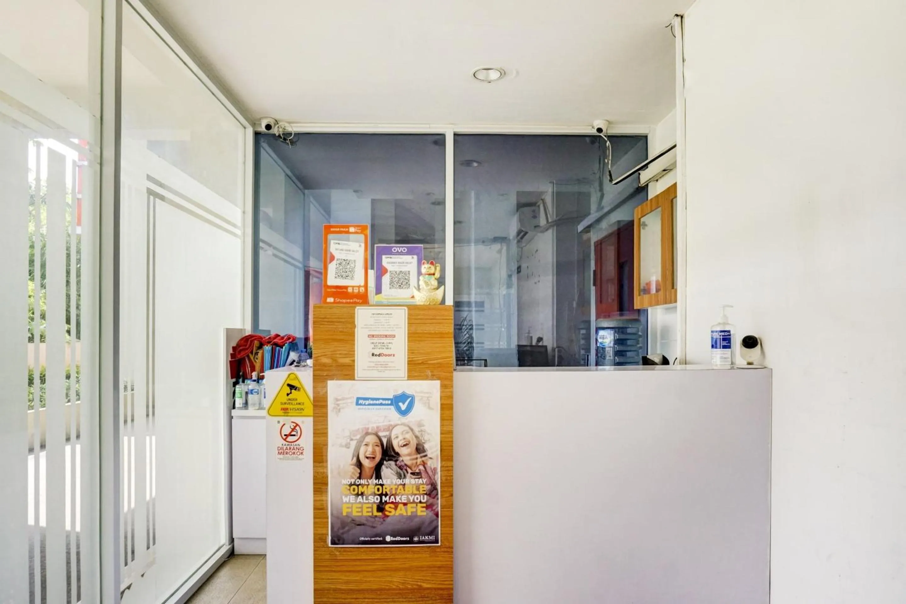 Lobby or reception in Hotel O Apartemen Bogor Valley