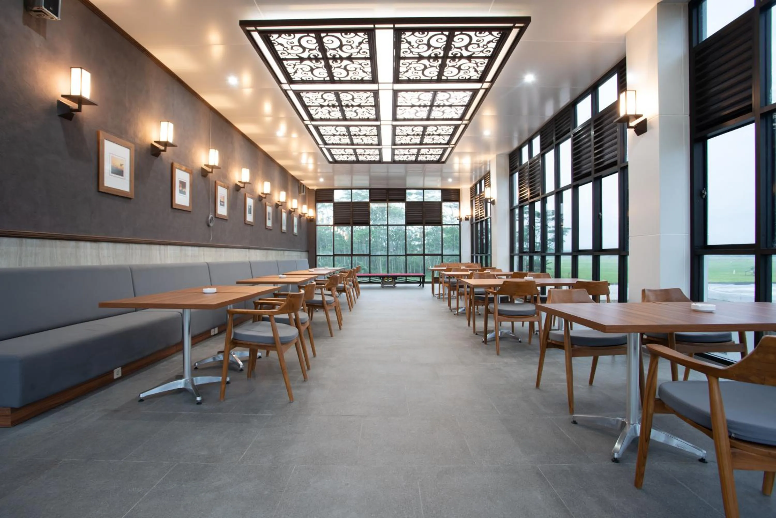 Restaurant/places to eat in Braling Grand Hotel Purbalingga, Azana Hotels Collection