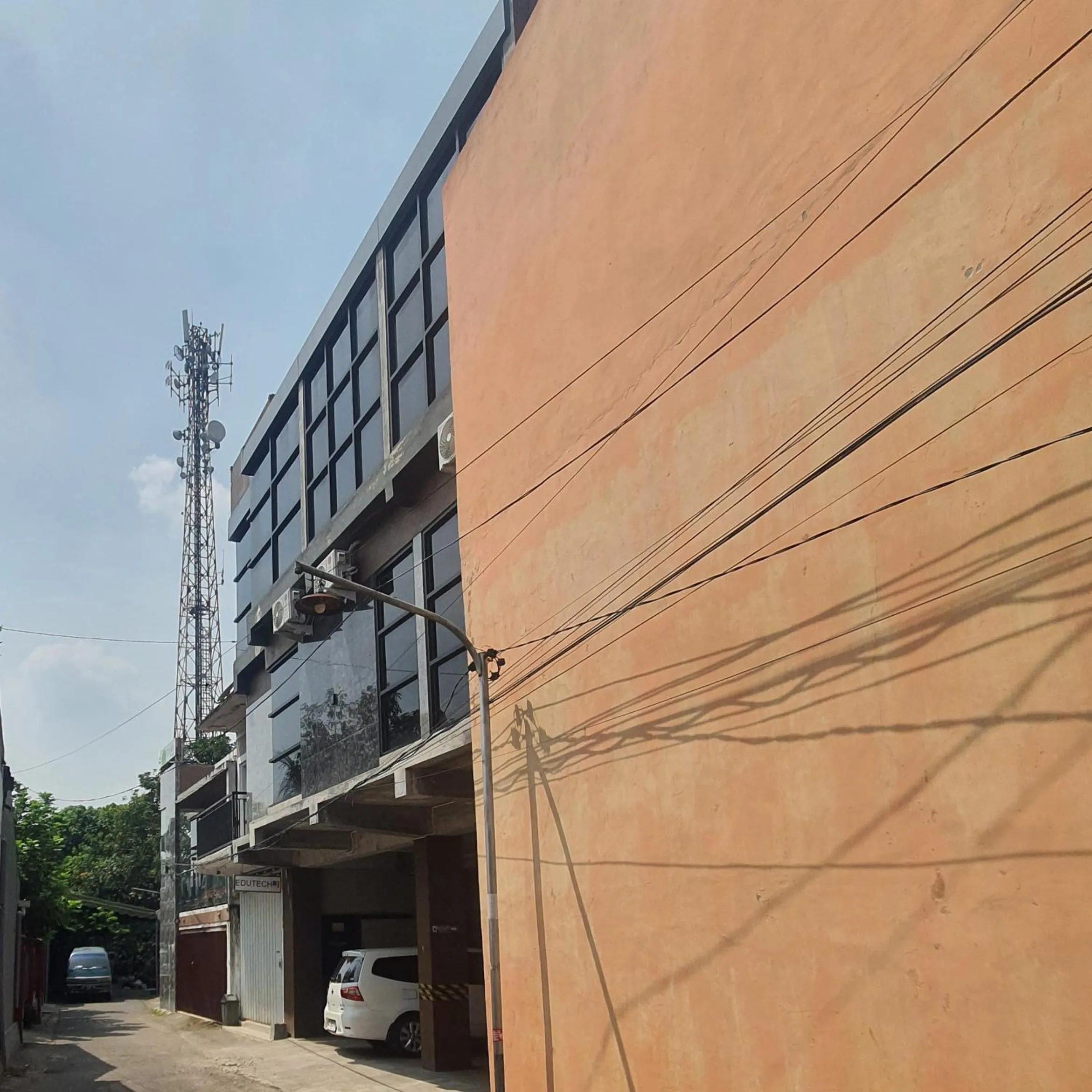 Property building in EDUTAMA Homestay Syariah