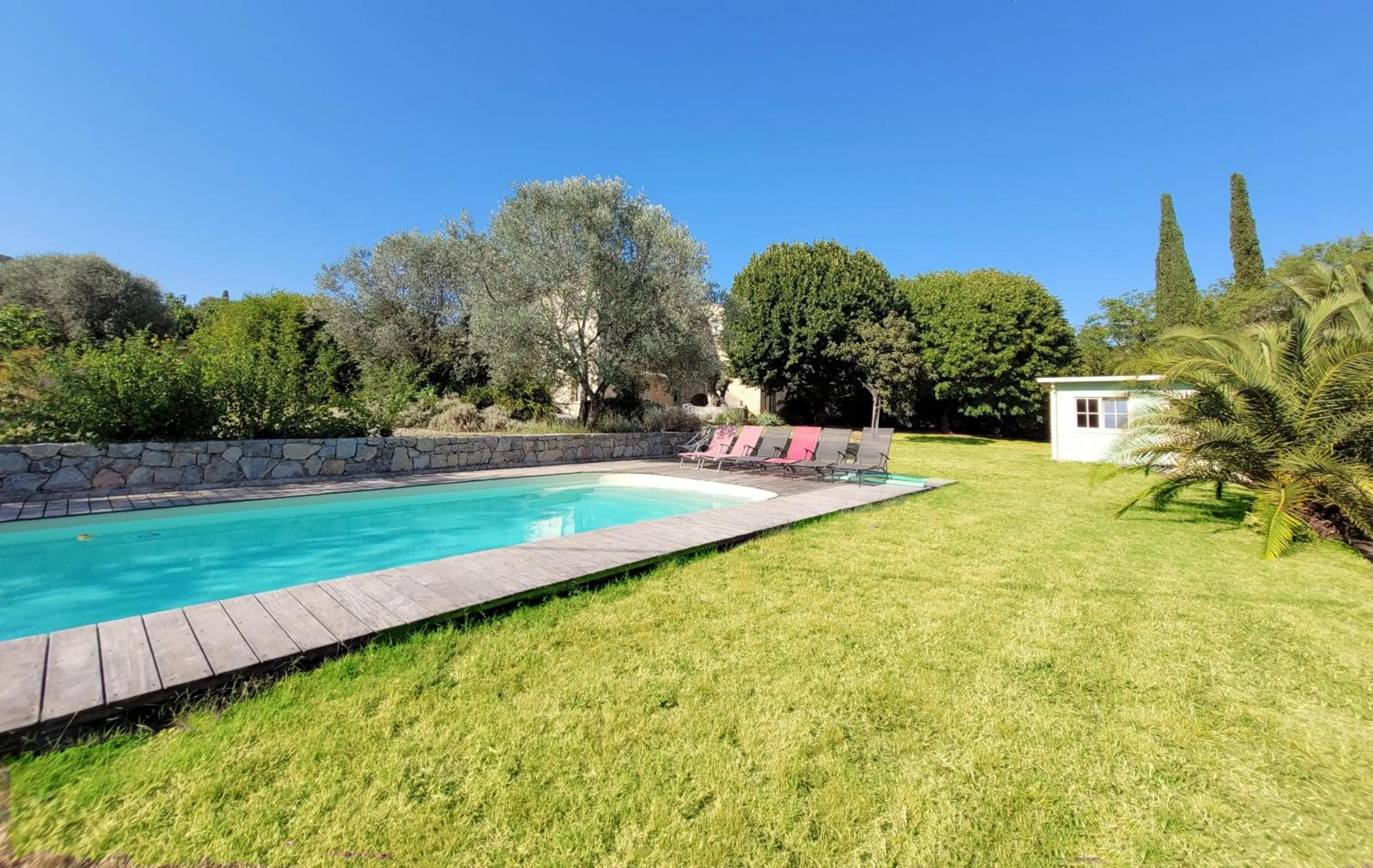 Garden in L'Escale Provençale