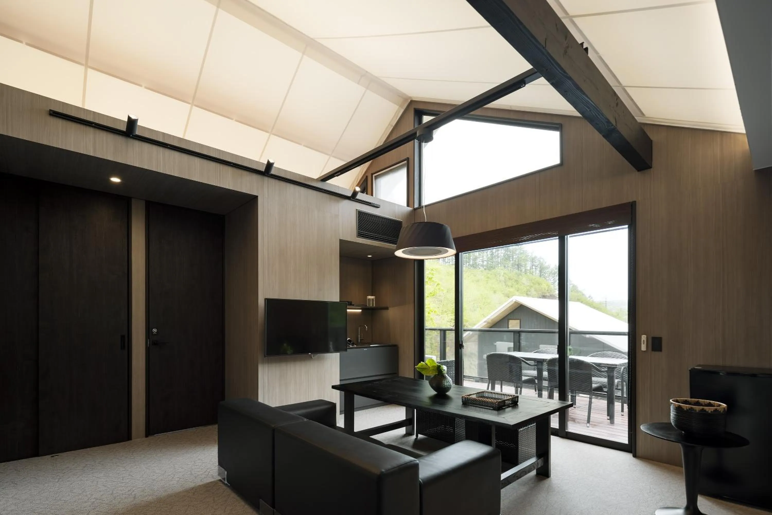 Living room in Asama Kuzanbo