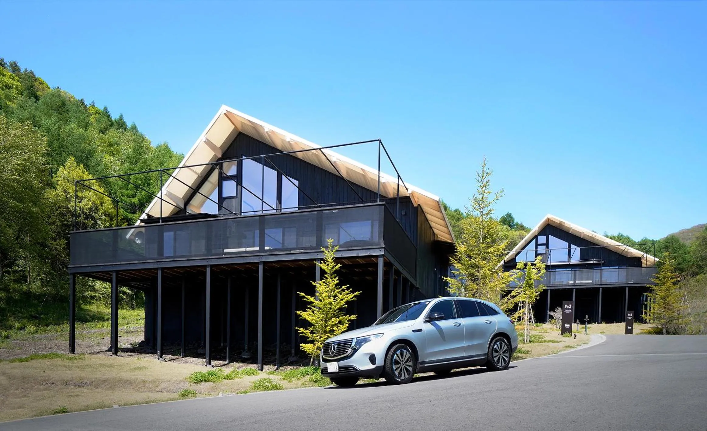 Property building in Asama Kuzanbo