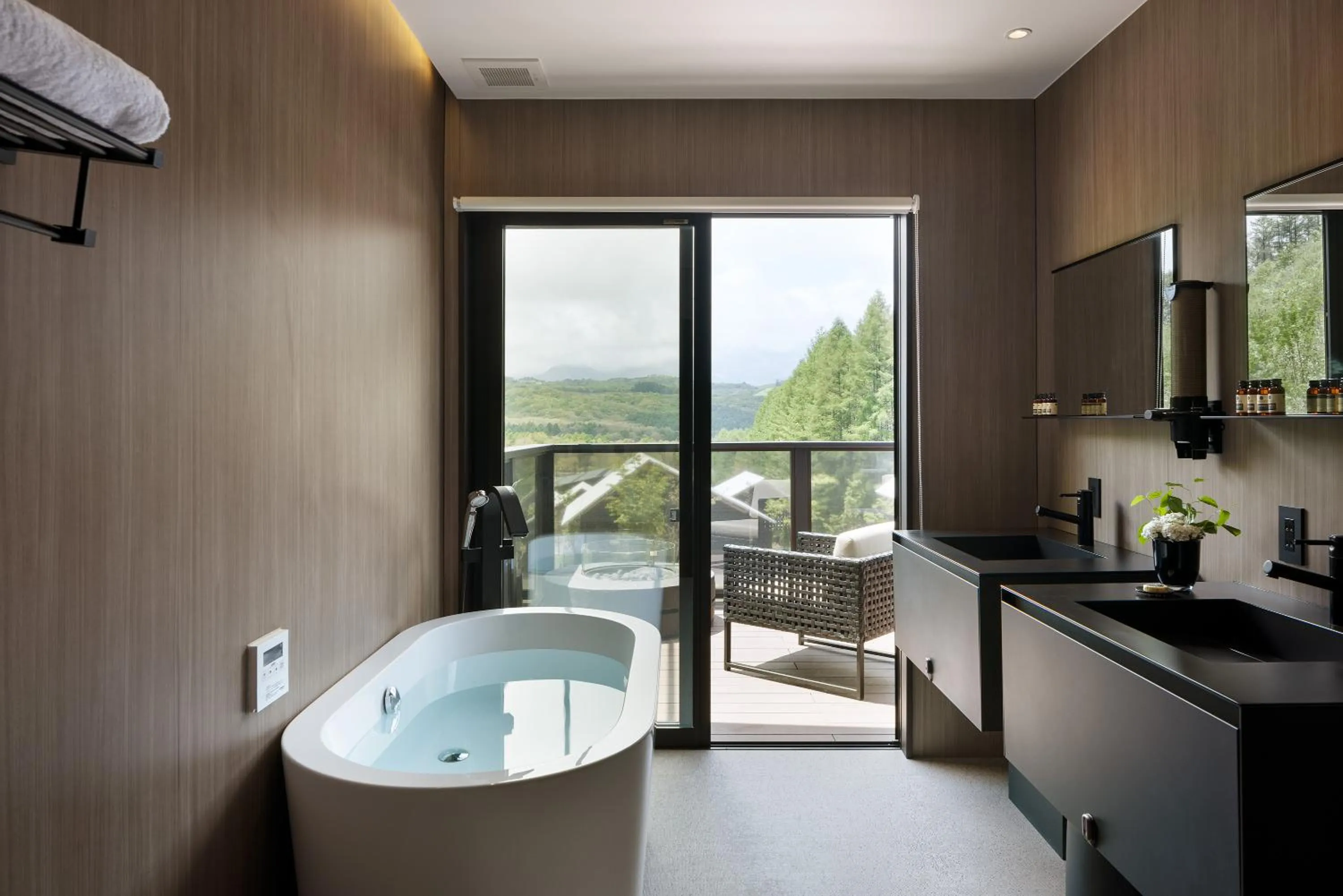 Bathroom in Asama Kuzanbo