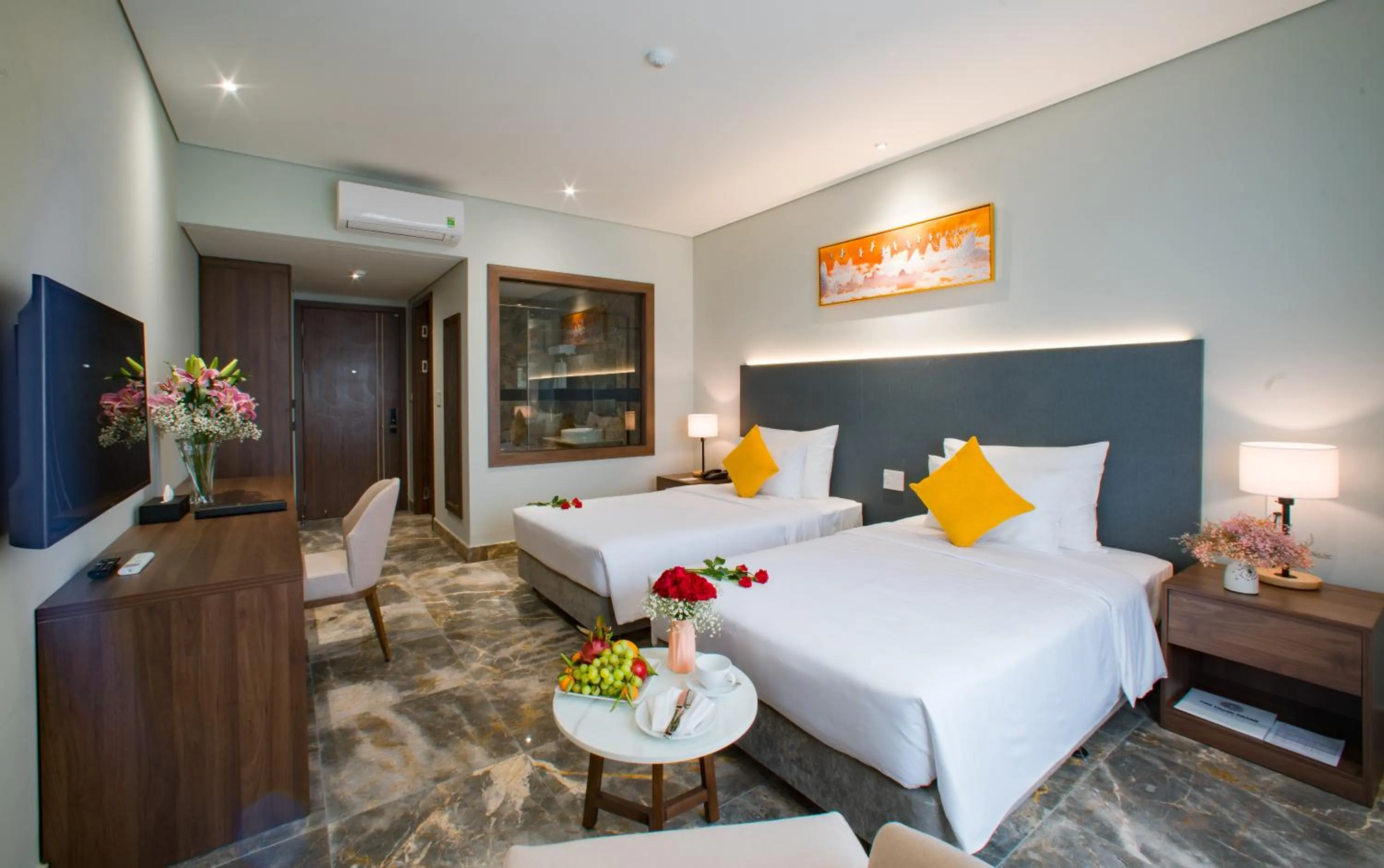 Bedroom, Bed in PHU THANG GRAND HOTEL