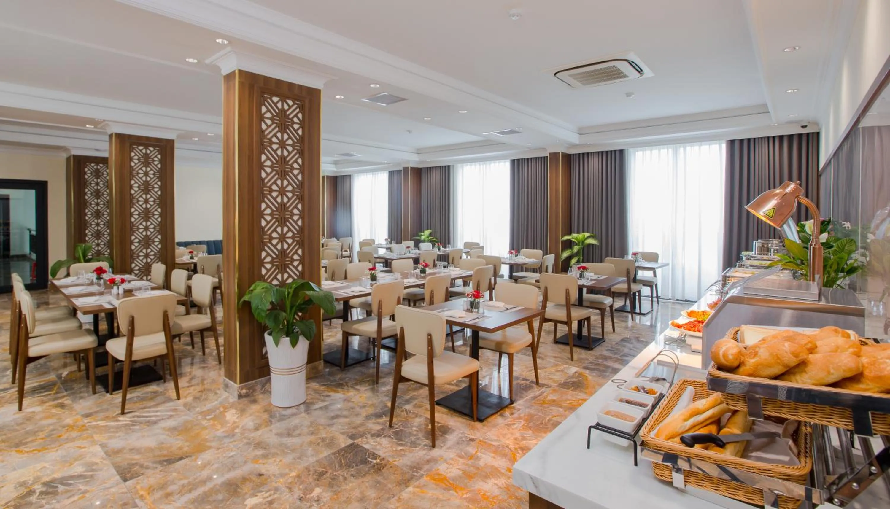 Restaurant/places to eat in PHU THANG GRAND HOTEL