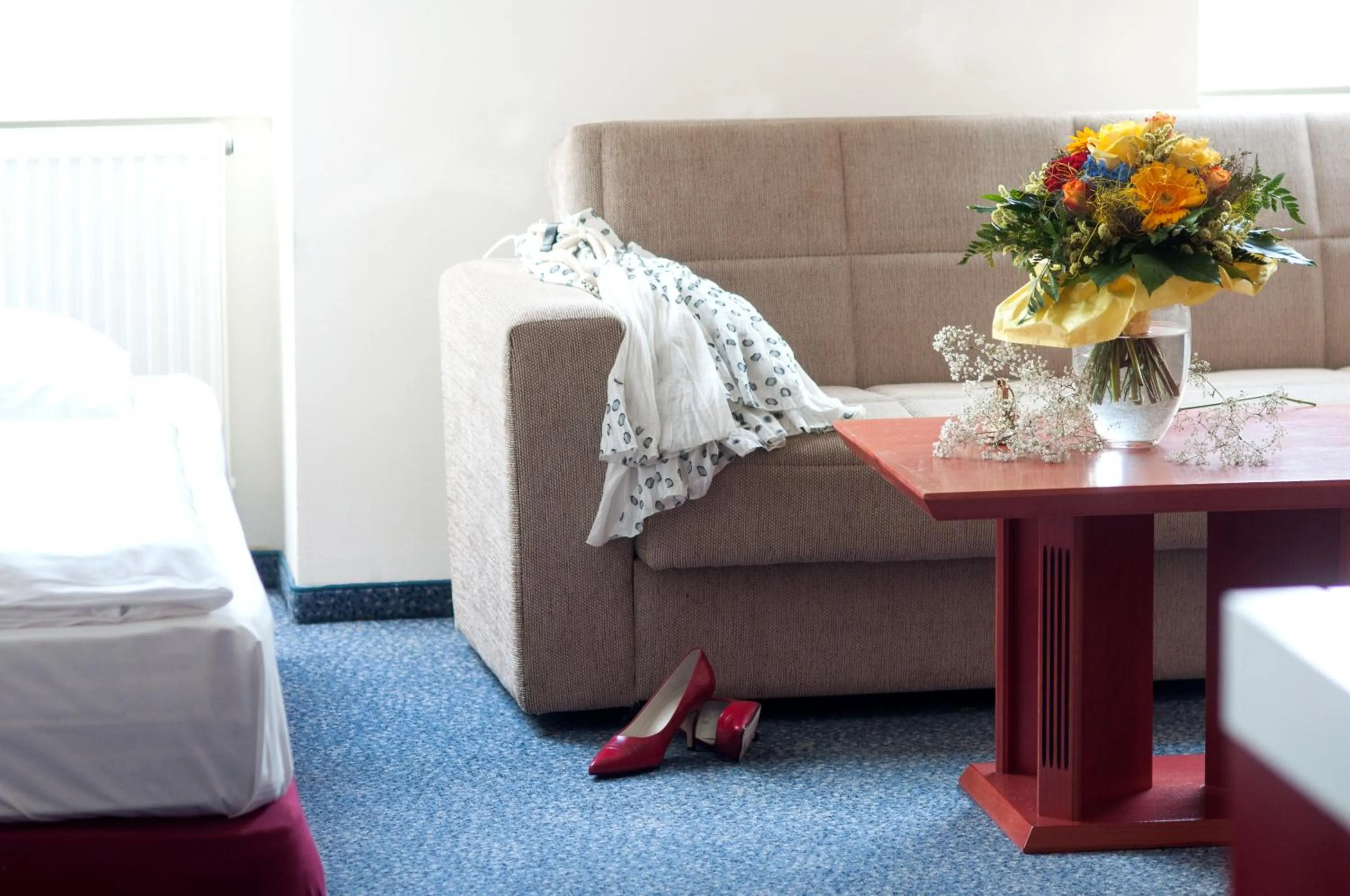 Living room, Bed in Hotel Allegro Wien