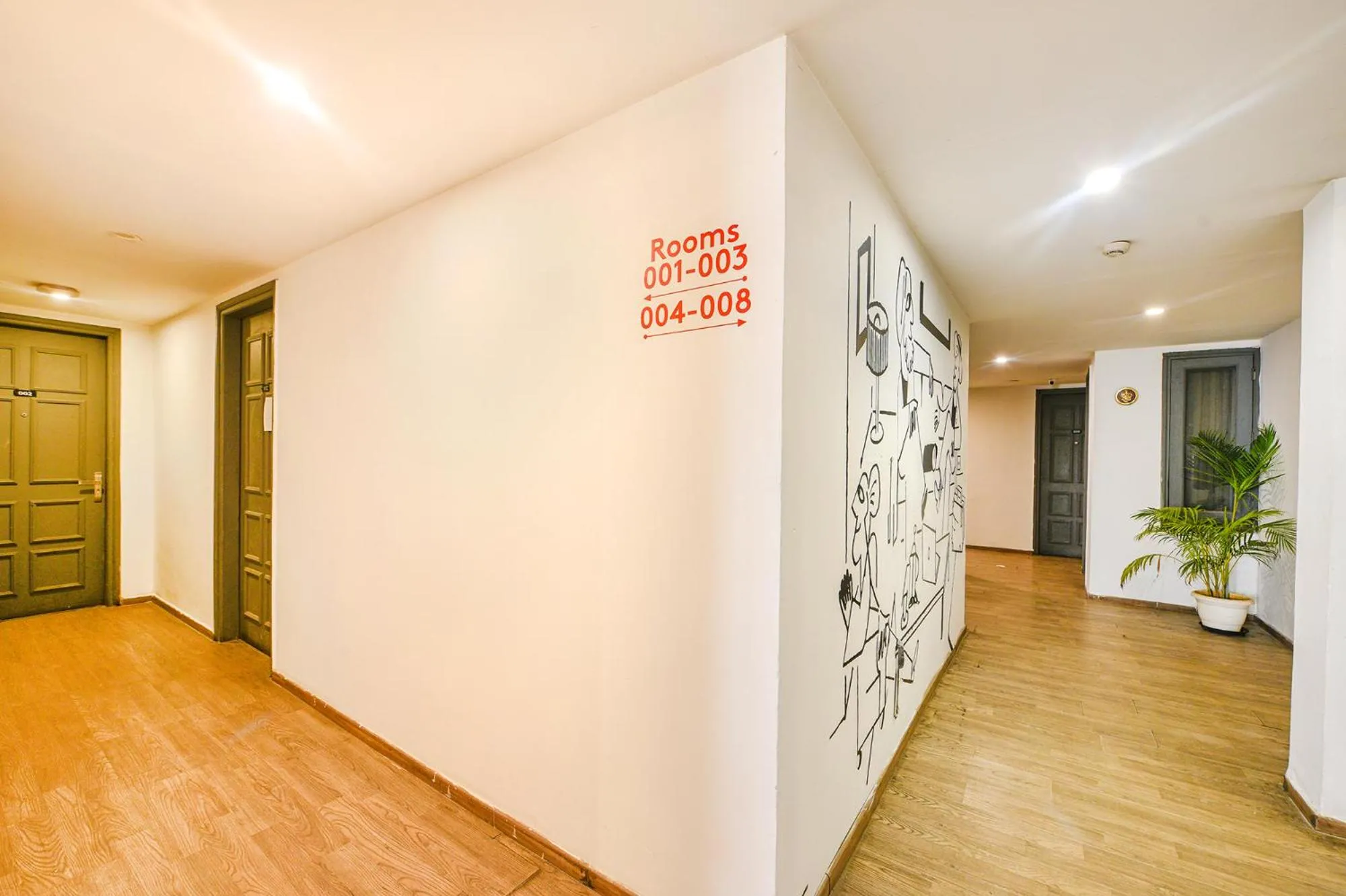 Lobby or reception in FabHotel Comfort Residency I - Nr Artemis Hospital Gurgaon'
