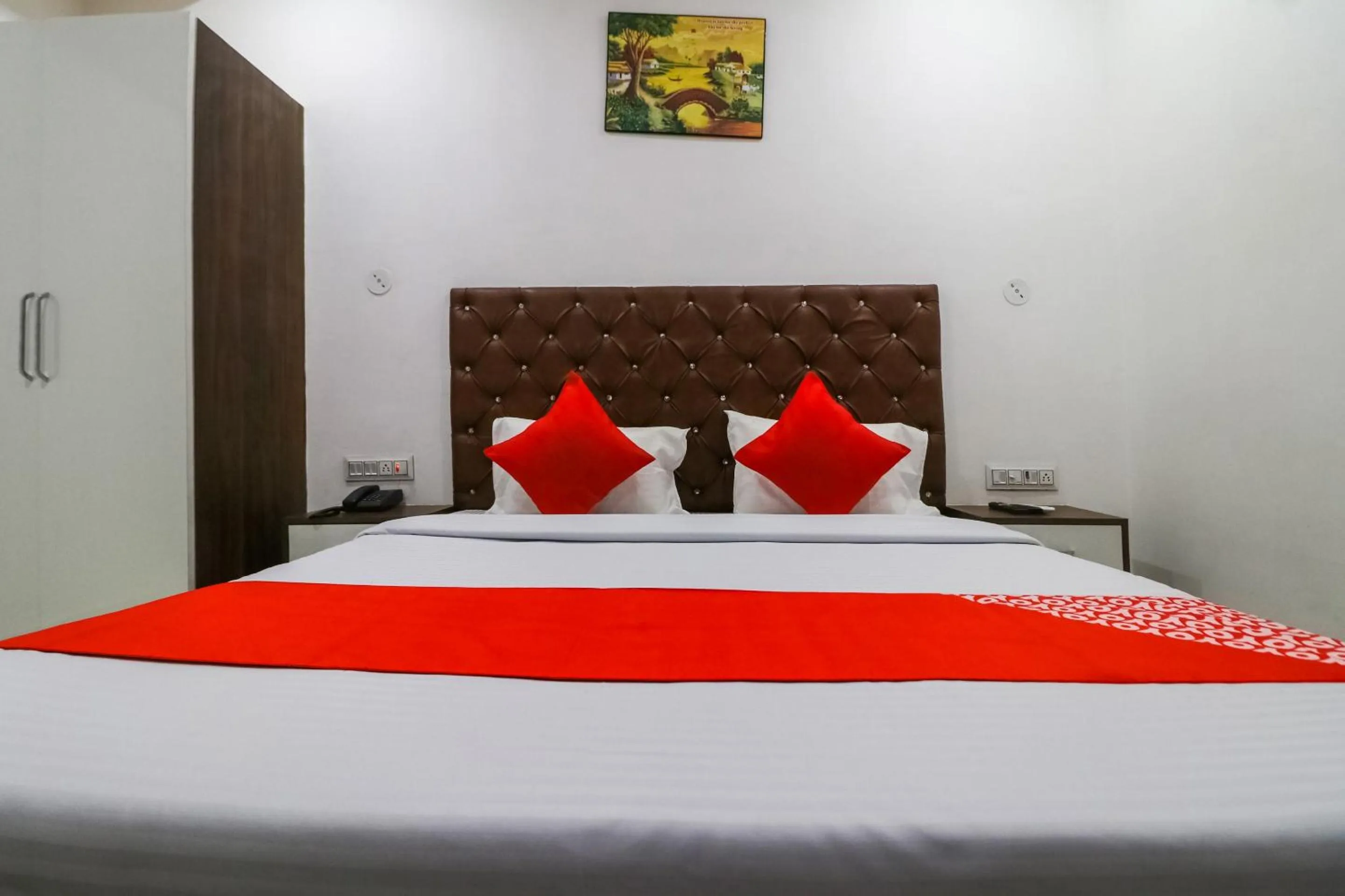 Bedroom, Bed in Hotel O SkyCity