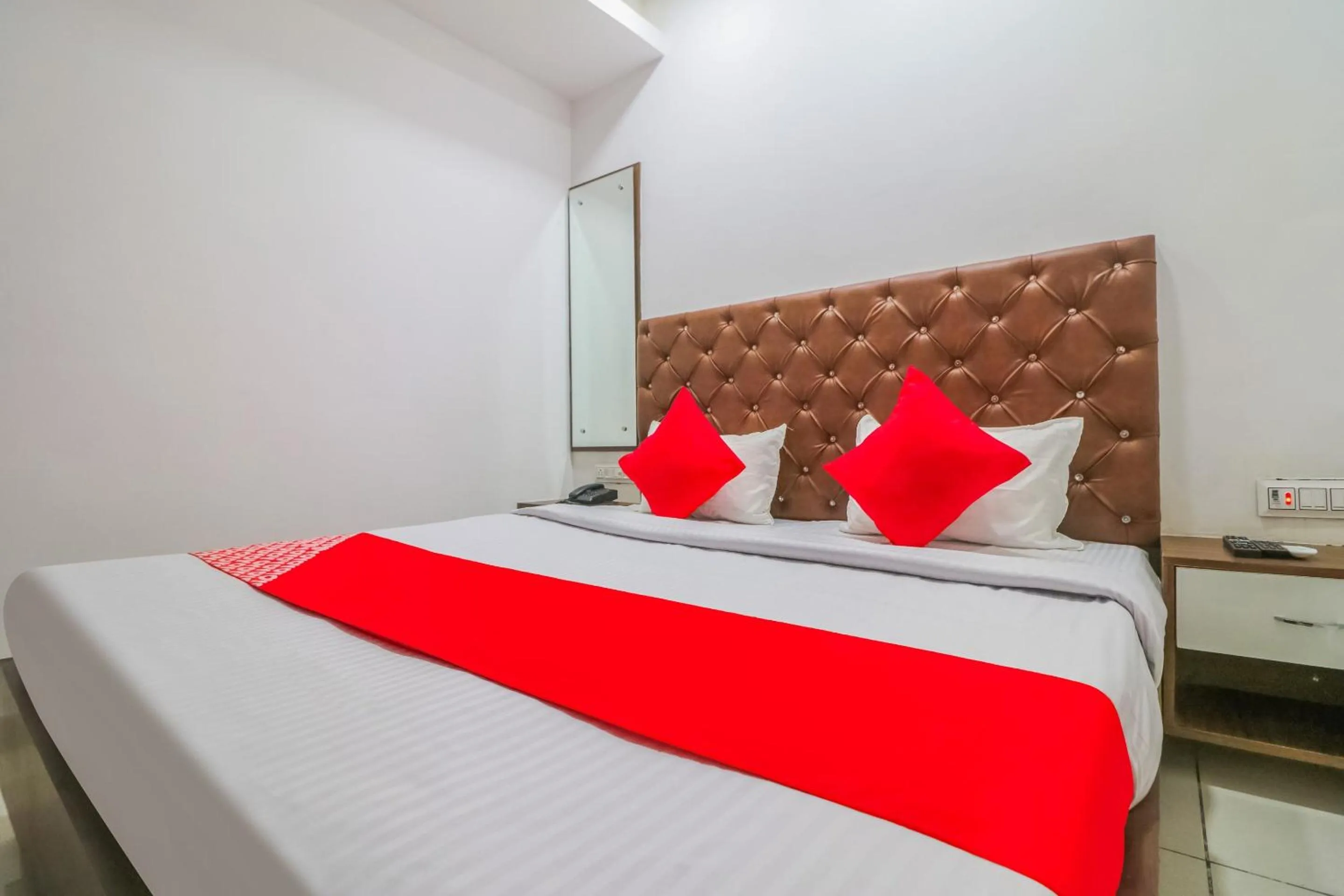 Bedroom, Bed in Hotel O SkyCity