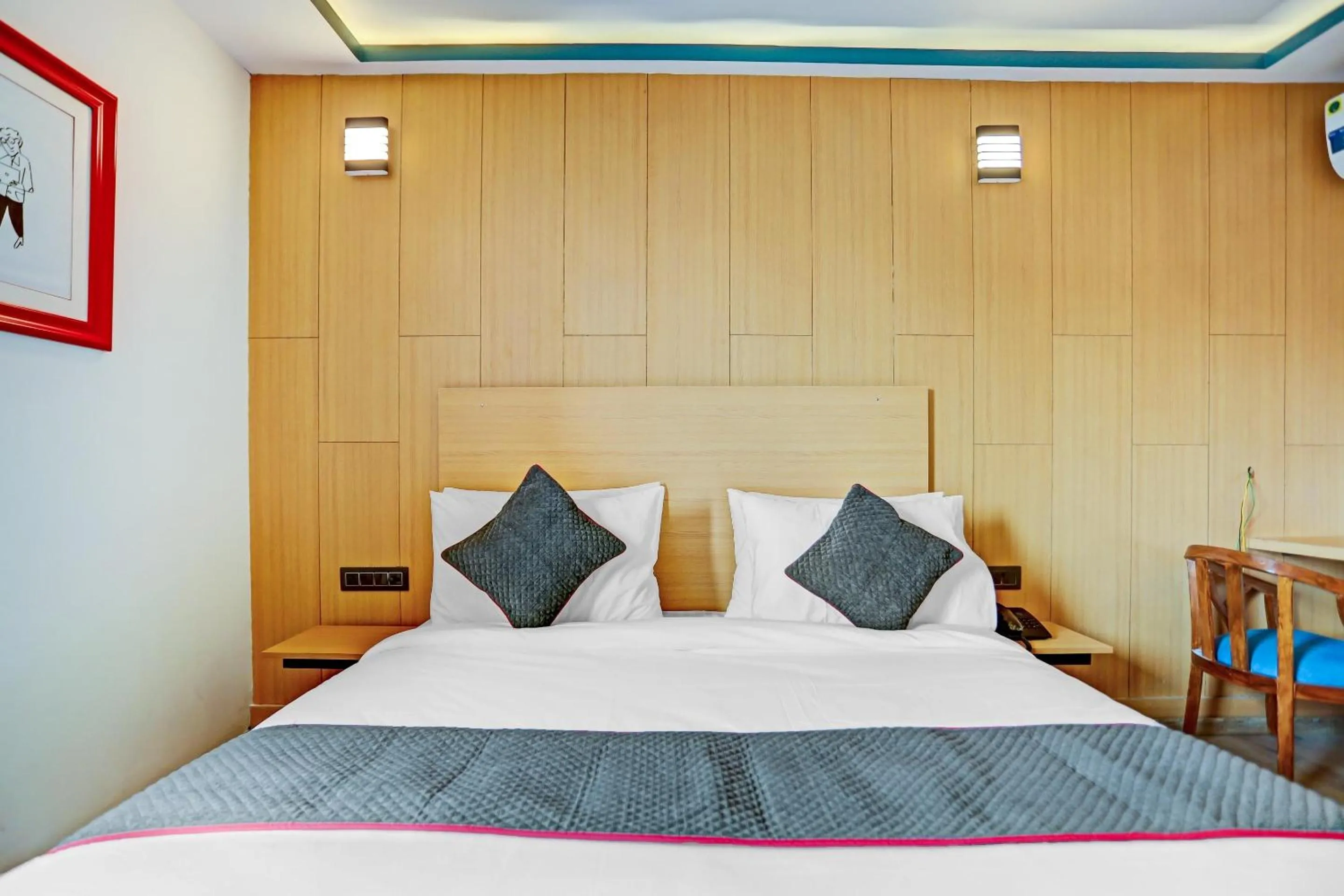 Bedroom, Bed in Townhouse The Madhav Sector 58 Noida Near ISKCON Temple Noida