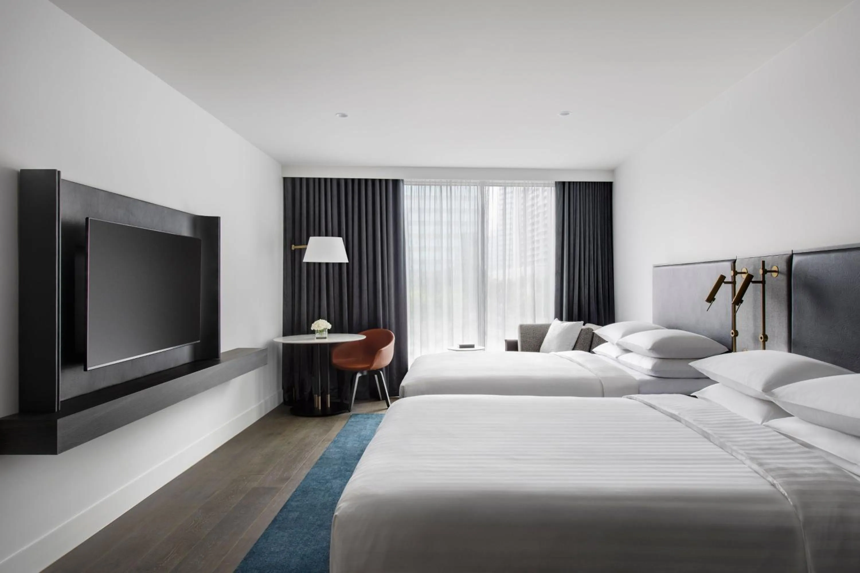 Photo of the whole room, Bed in Melbourne Marriott Hotel Docklands