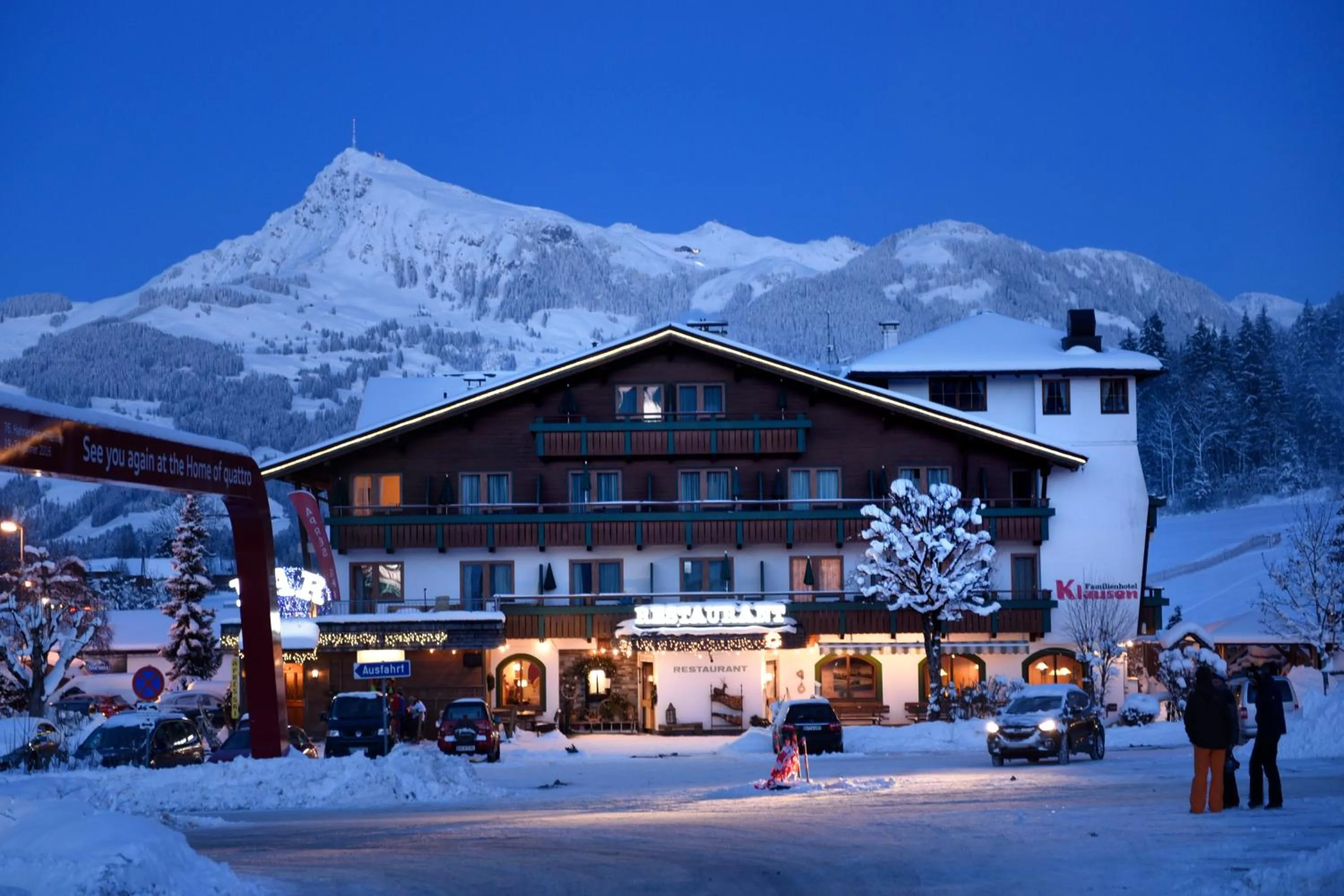 Facade/entrance in Sport und Familienhotel Klausen