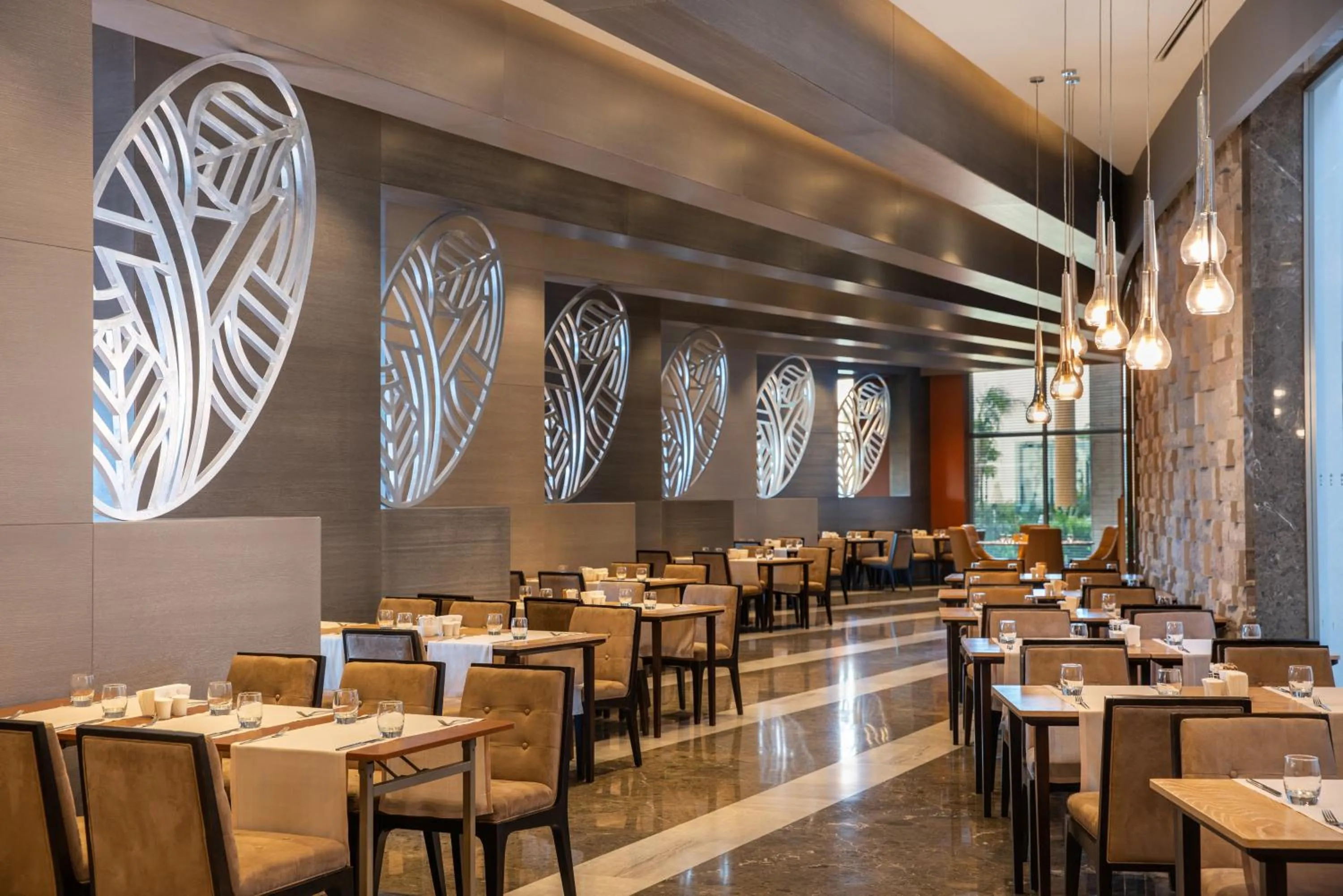 Restaurant/places to eat in Elexus Hotel Resort & Spa & Casino