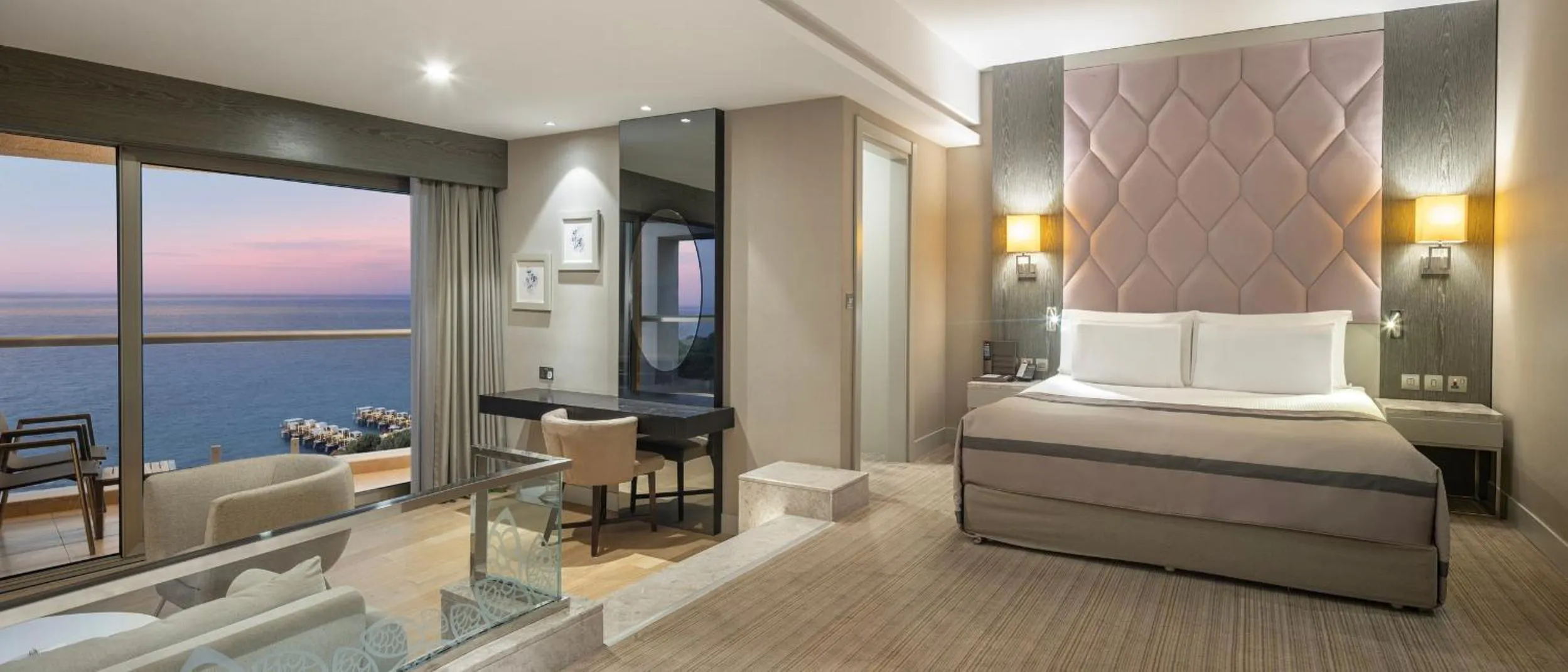 Bedroom, Bed in Elexus Hotel Resort & Spa & Casino