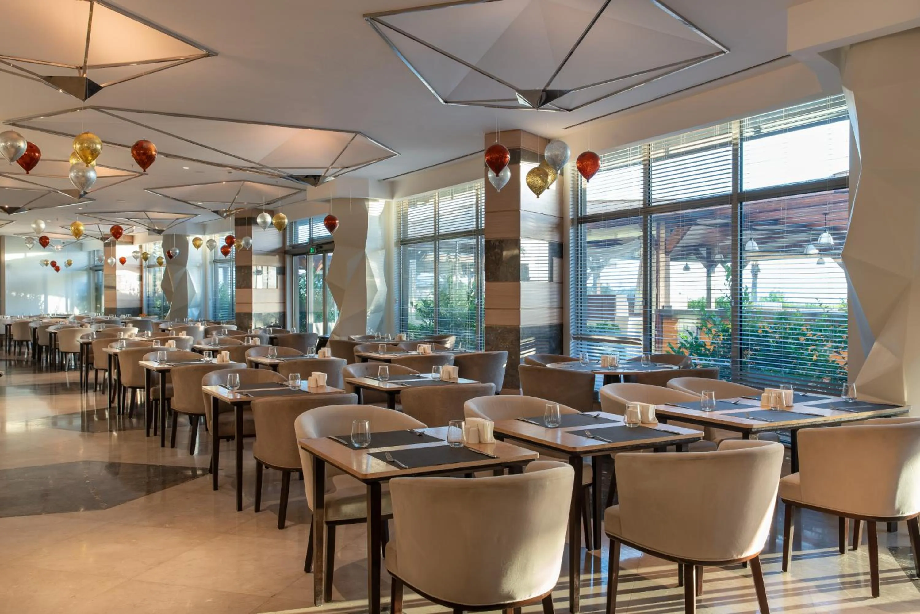 Restaurant/places to eat in Elexus Hotel Resort & Spa & Casino