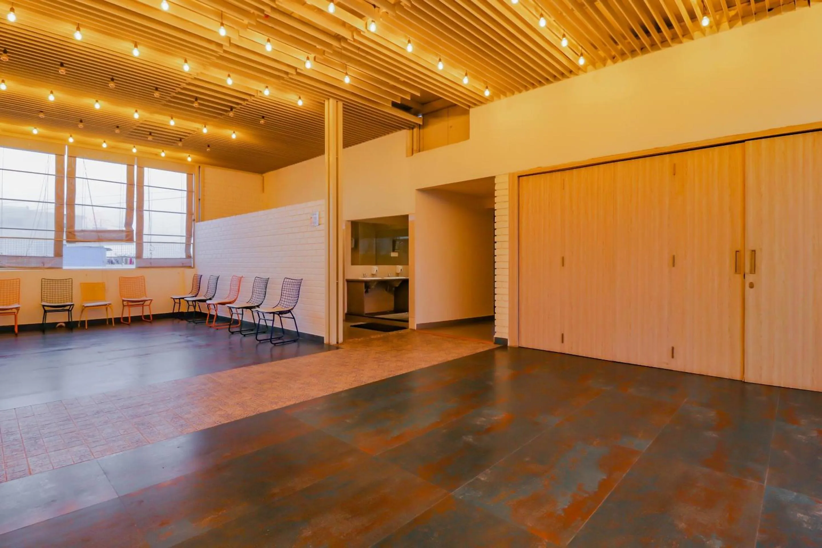 Other in Capital O Royal Keys Near Brookfield Mall, AECS Layout