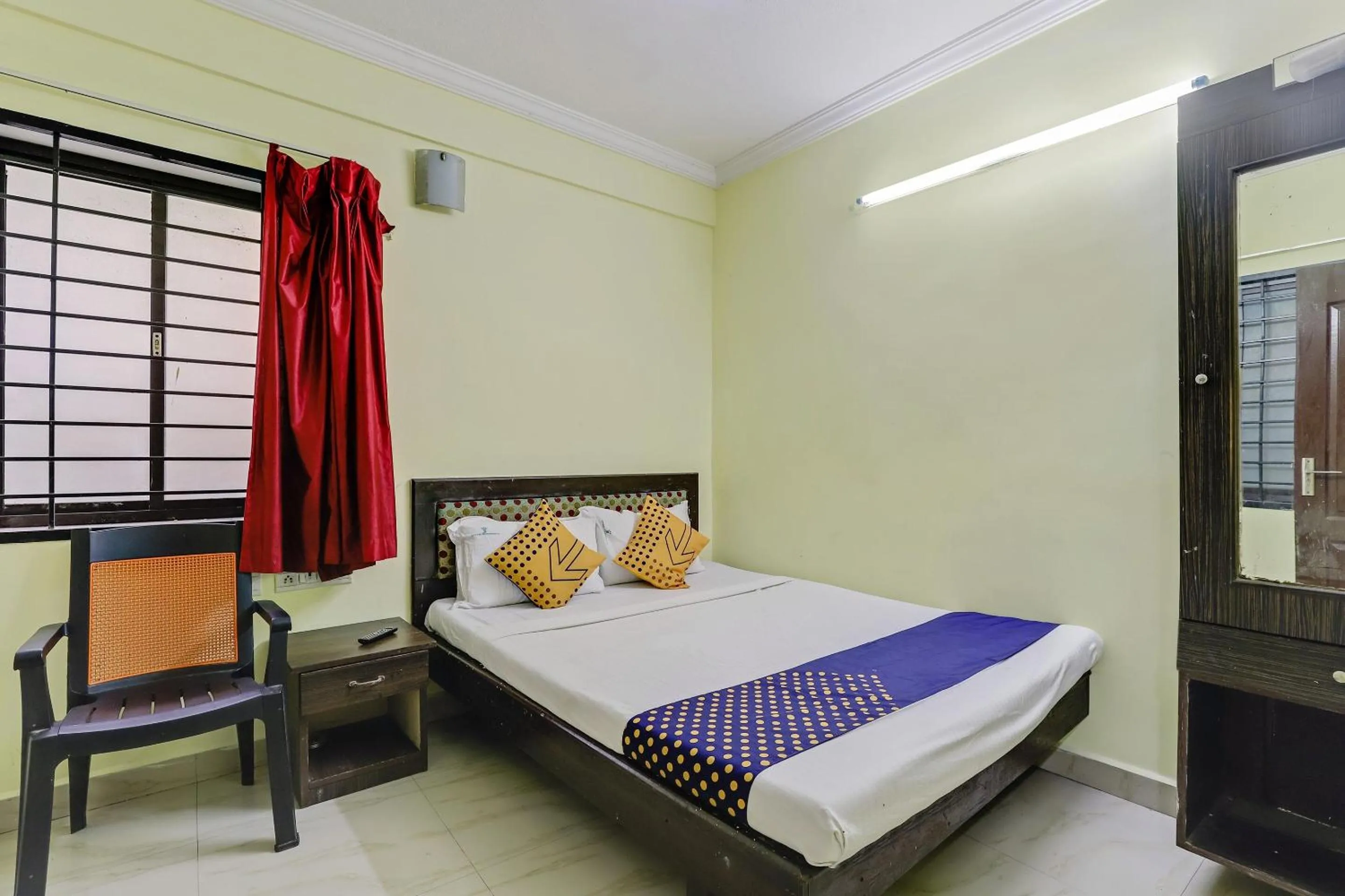 Classic Triple Room - single occupancy in SPOT ON Grand Residency