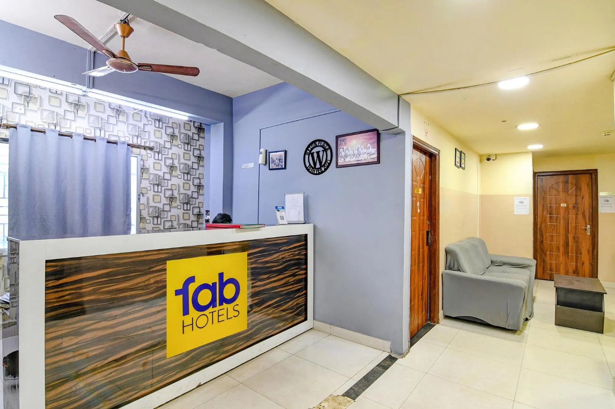 Lobby or reception in Via Westin Plaza