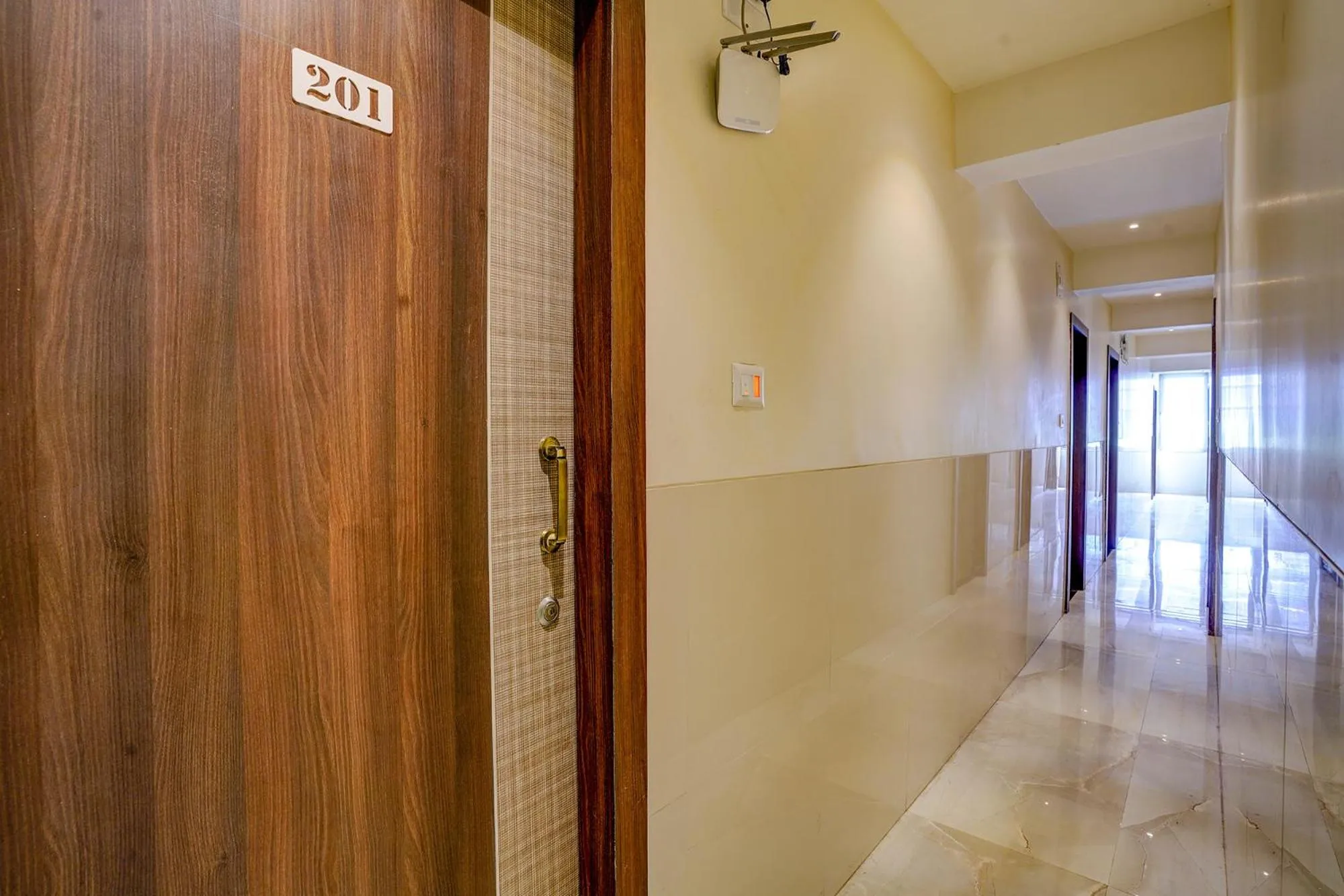 Lobby or reception in Via Super 7 Inn- Nr Rabale Station