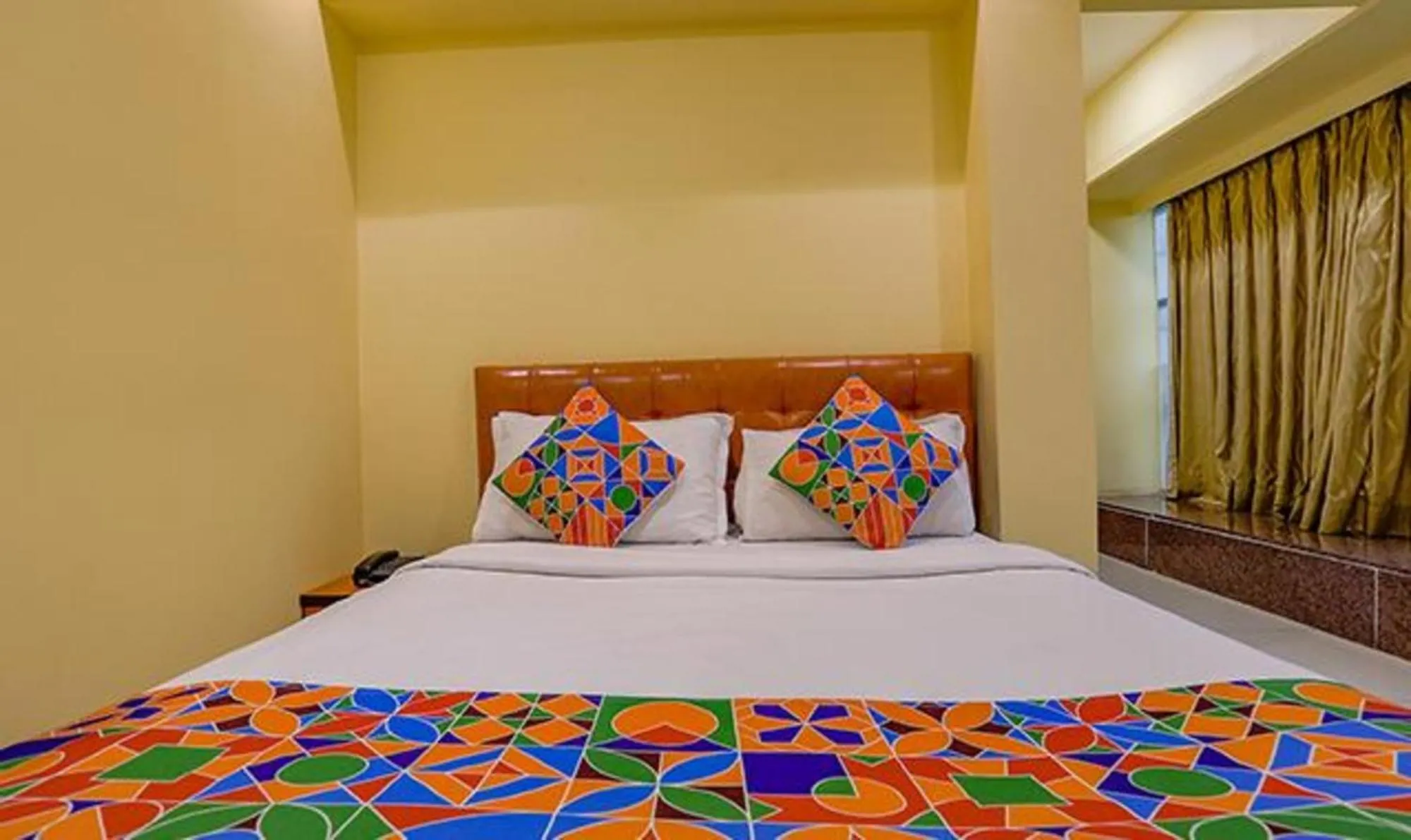 Bed in Via Jayshree - Nr Mumbai International Airport