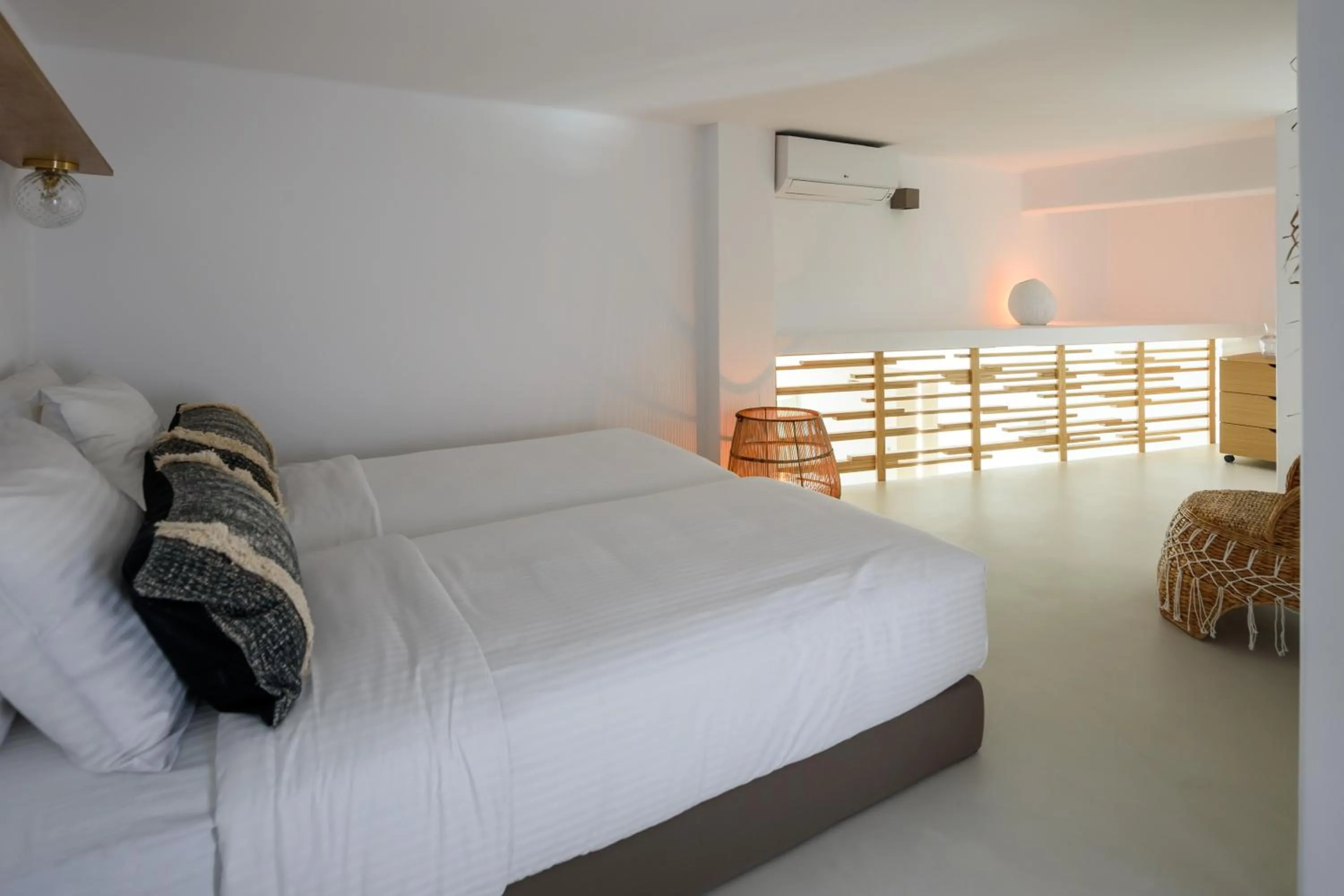 Bed in Este Luxury Suites