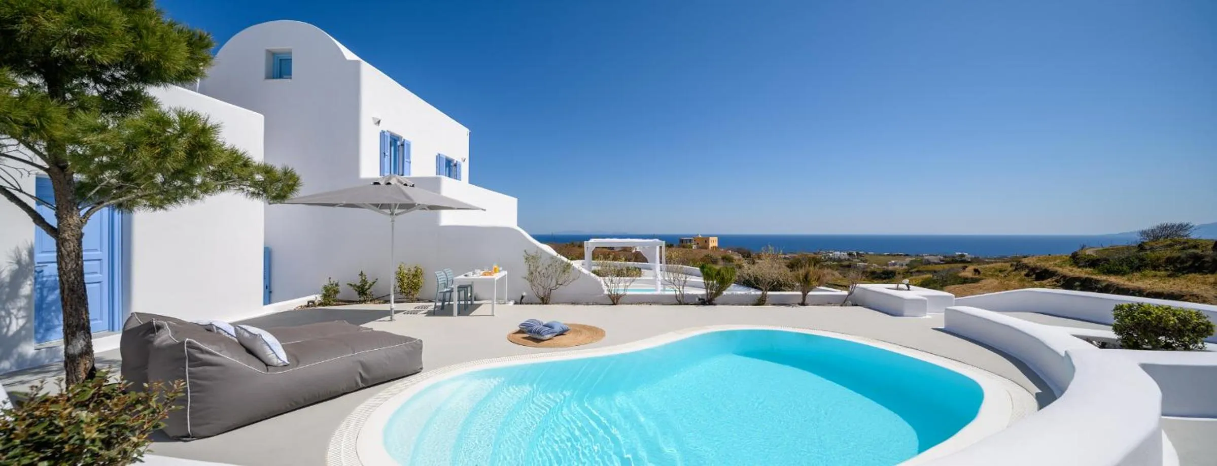 Property building in Este Luxury Suites