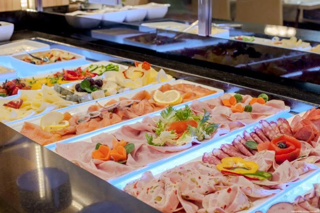 Breakfast in Hotel Weinberg GmbH