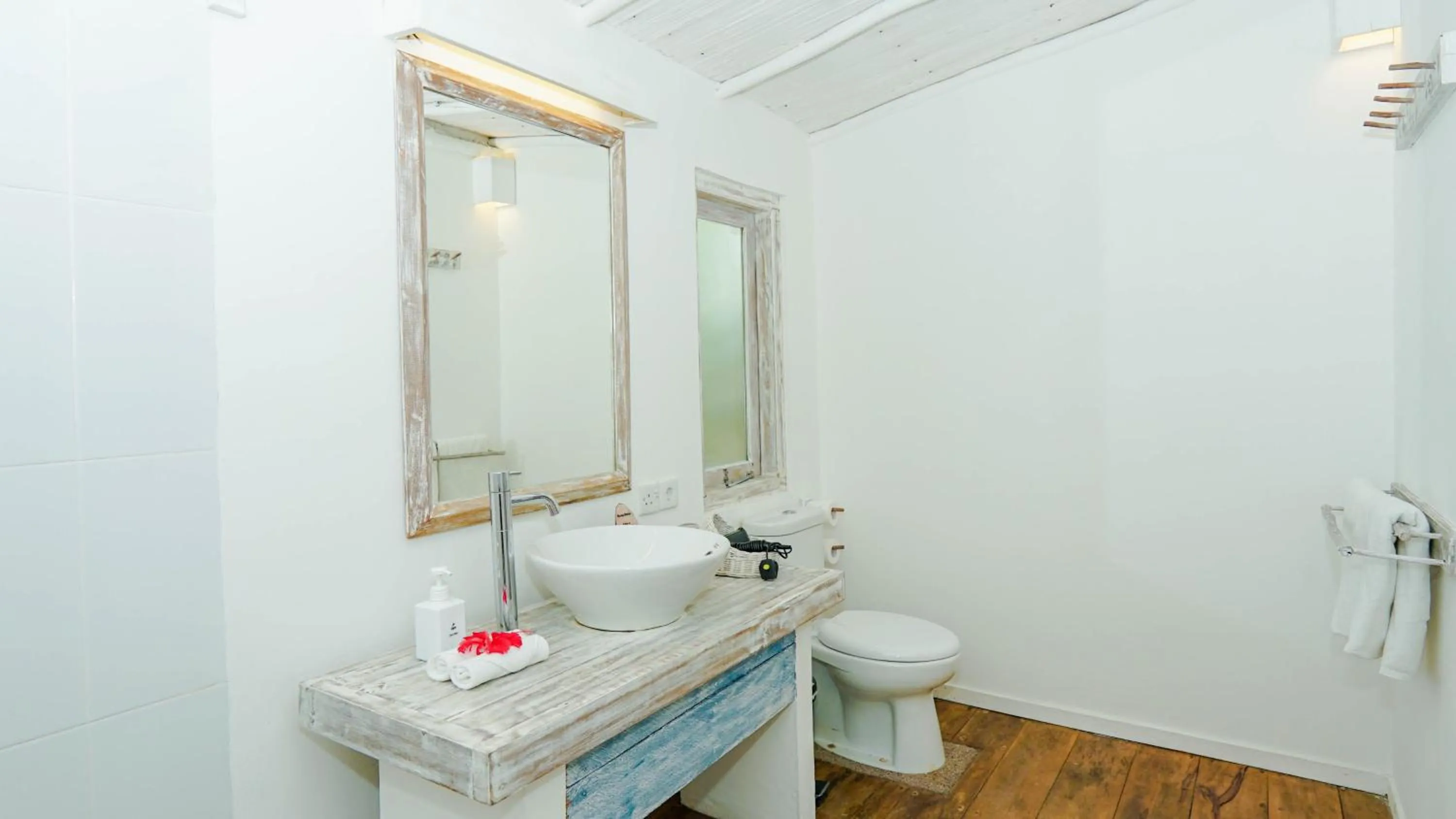 Bathroom in Trikora Beach Club and Resort