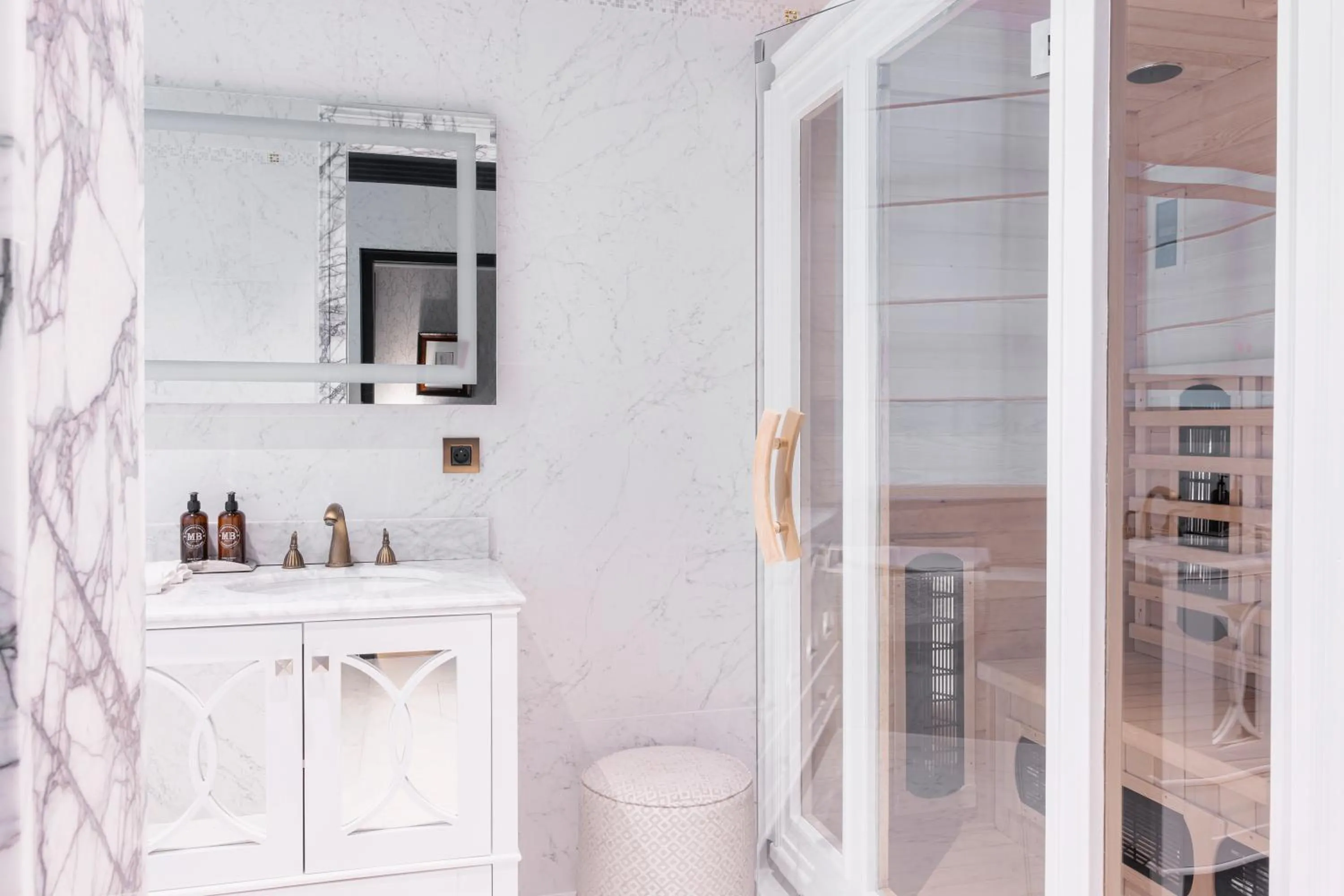 Shower in Juliana Hotel & Spa - Brussels Centre