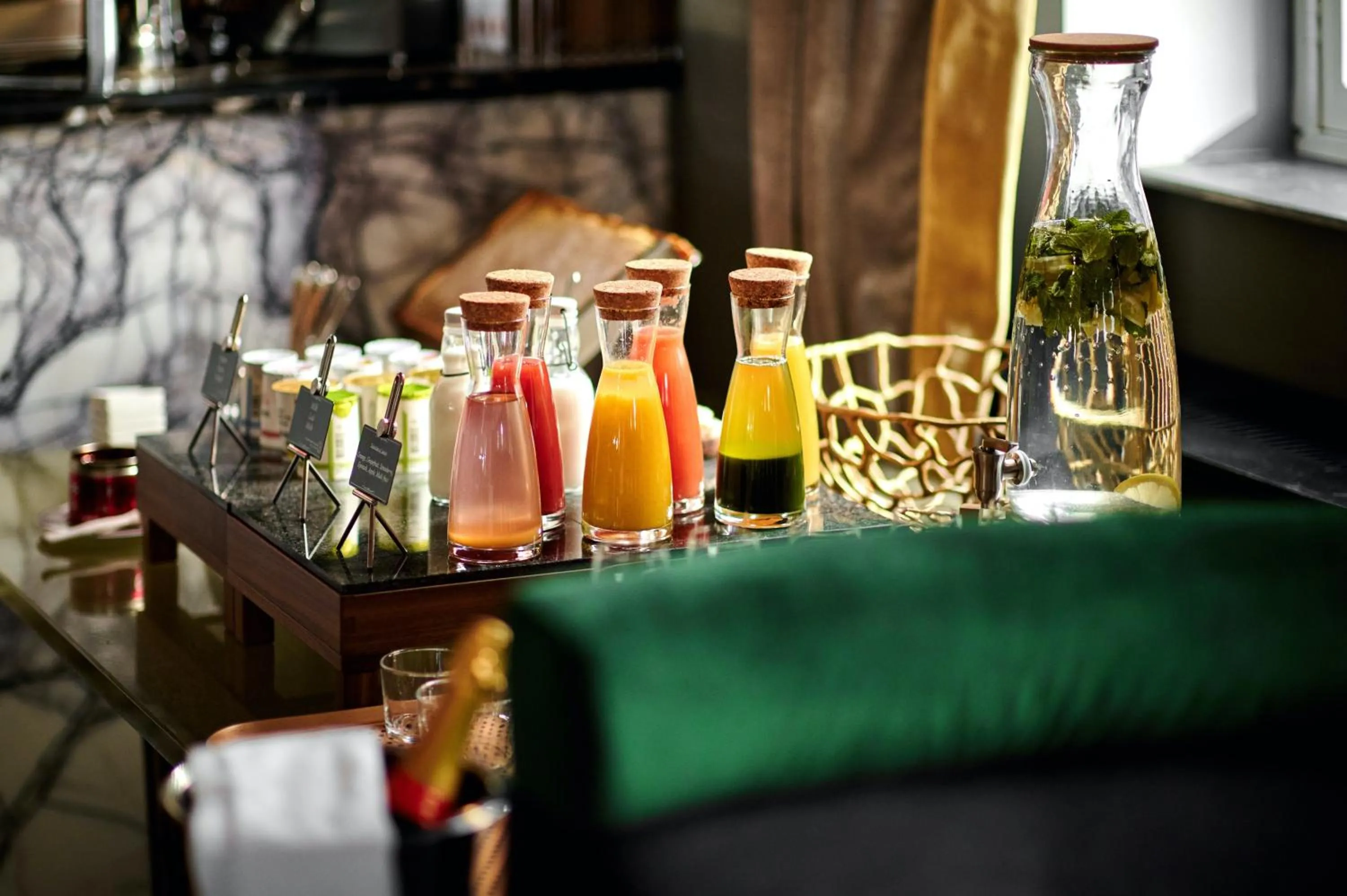 Breakfast in Juliana Hotel & Spa - Brussels Centre