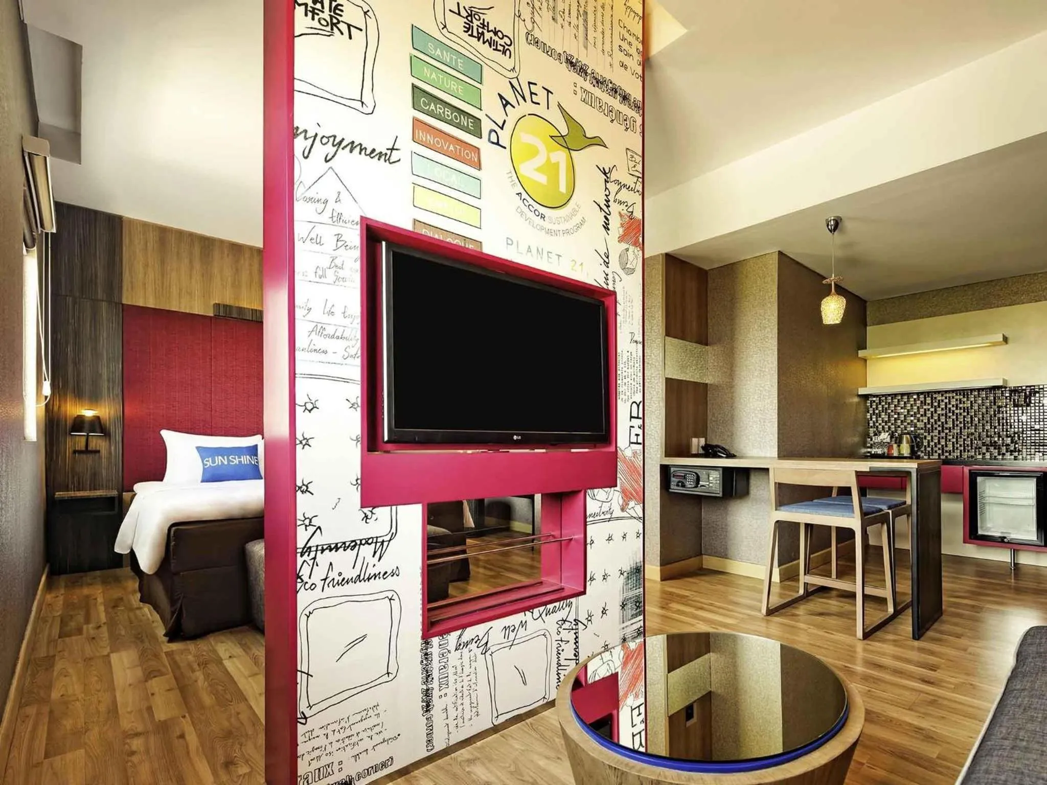 Bedroom, Bed in Ibis Padang