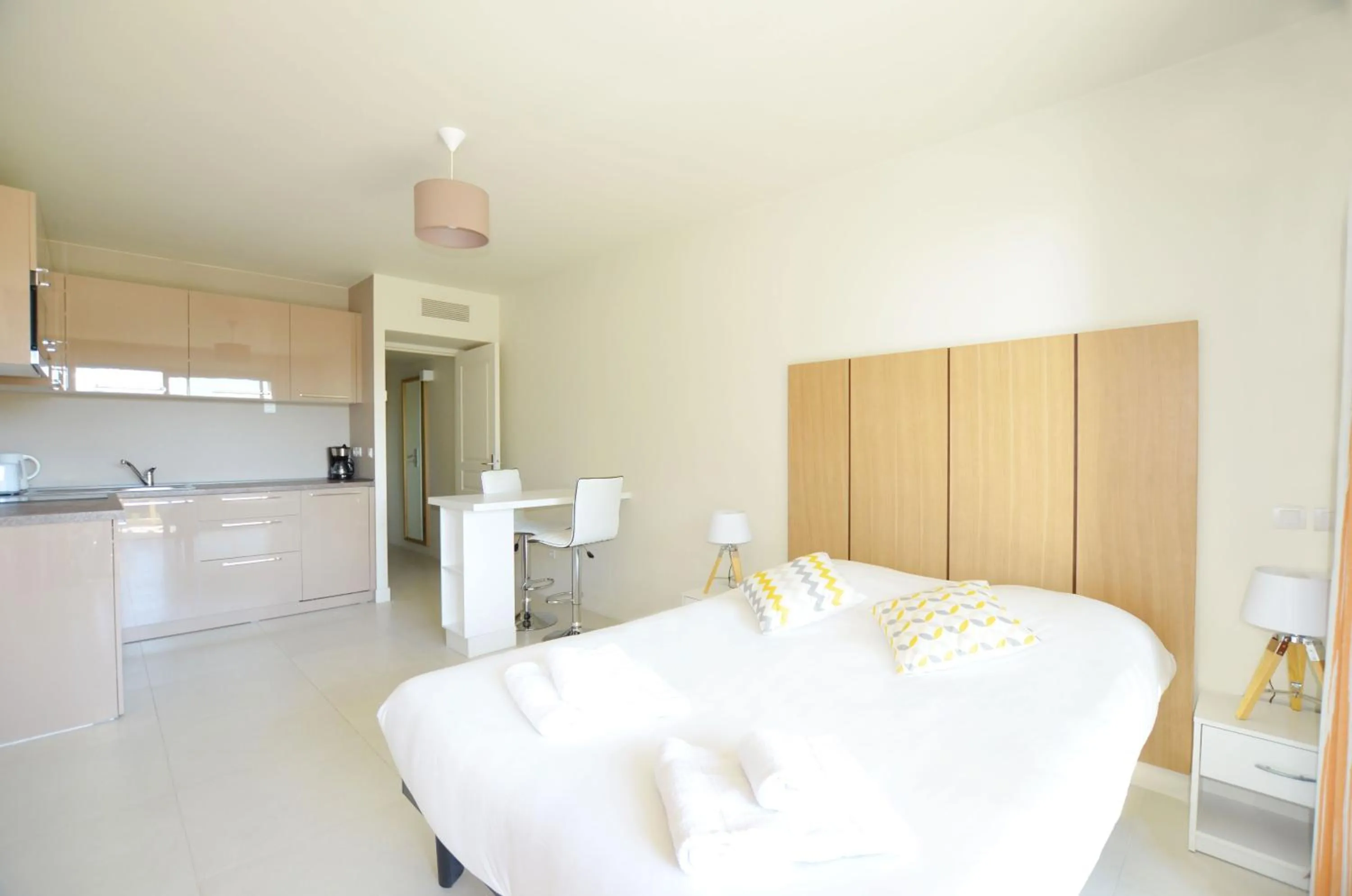 Photo of the whole room in La Perle d'Eze - Aparthotel