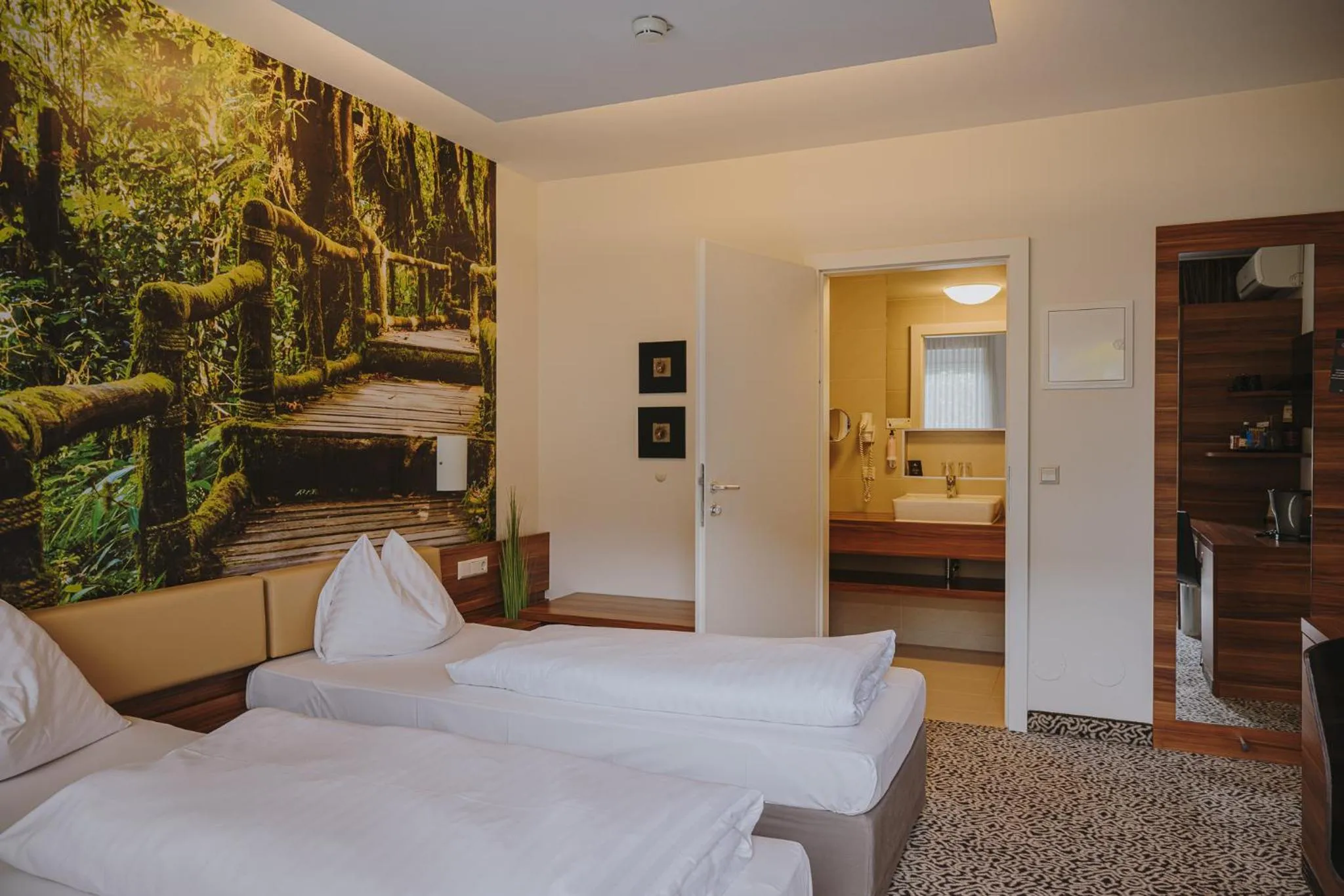 Bed in Hotel Süd Graz