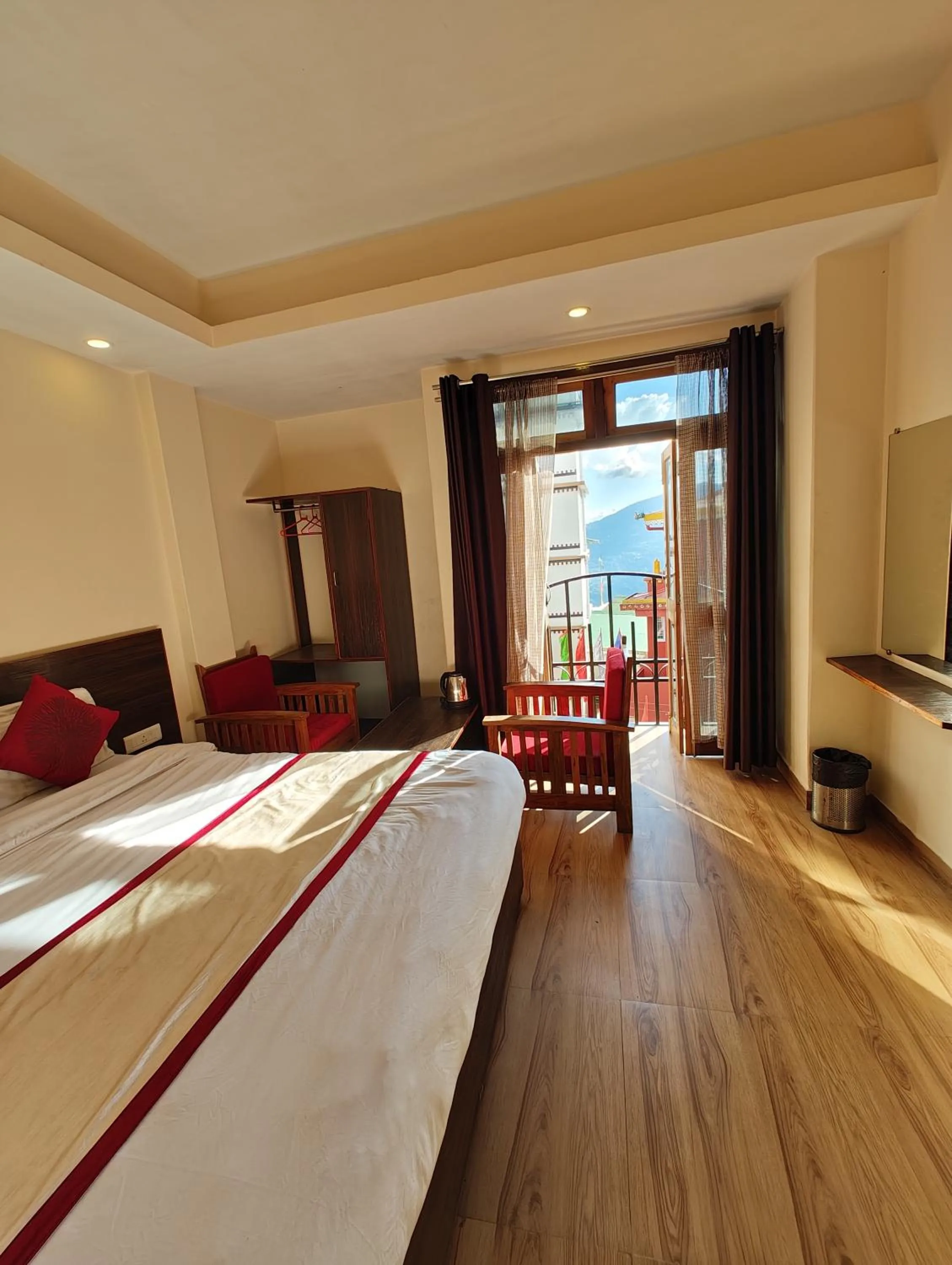 Bedroom, Bed in Hotel The Narayani Continental