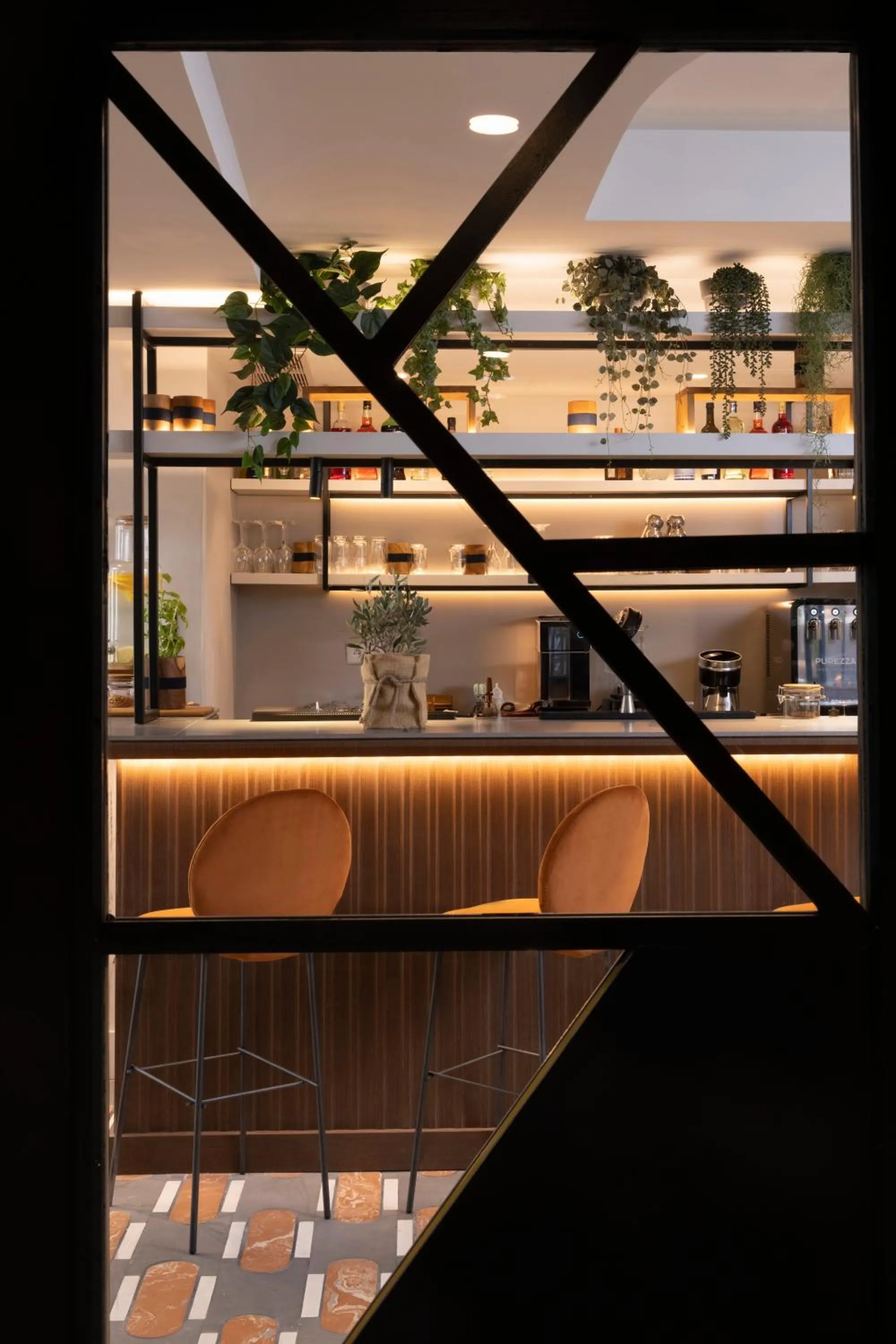 Lounge or bar in Ikonik Jean Médecin