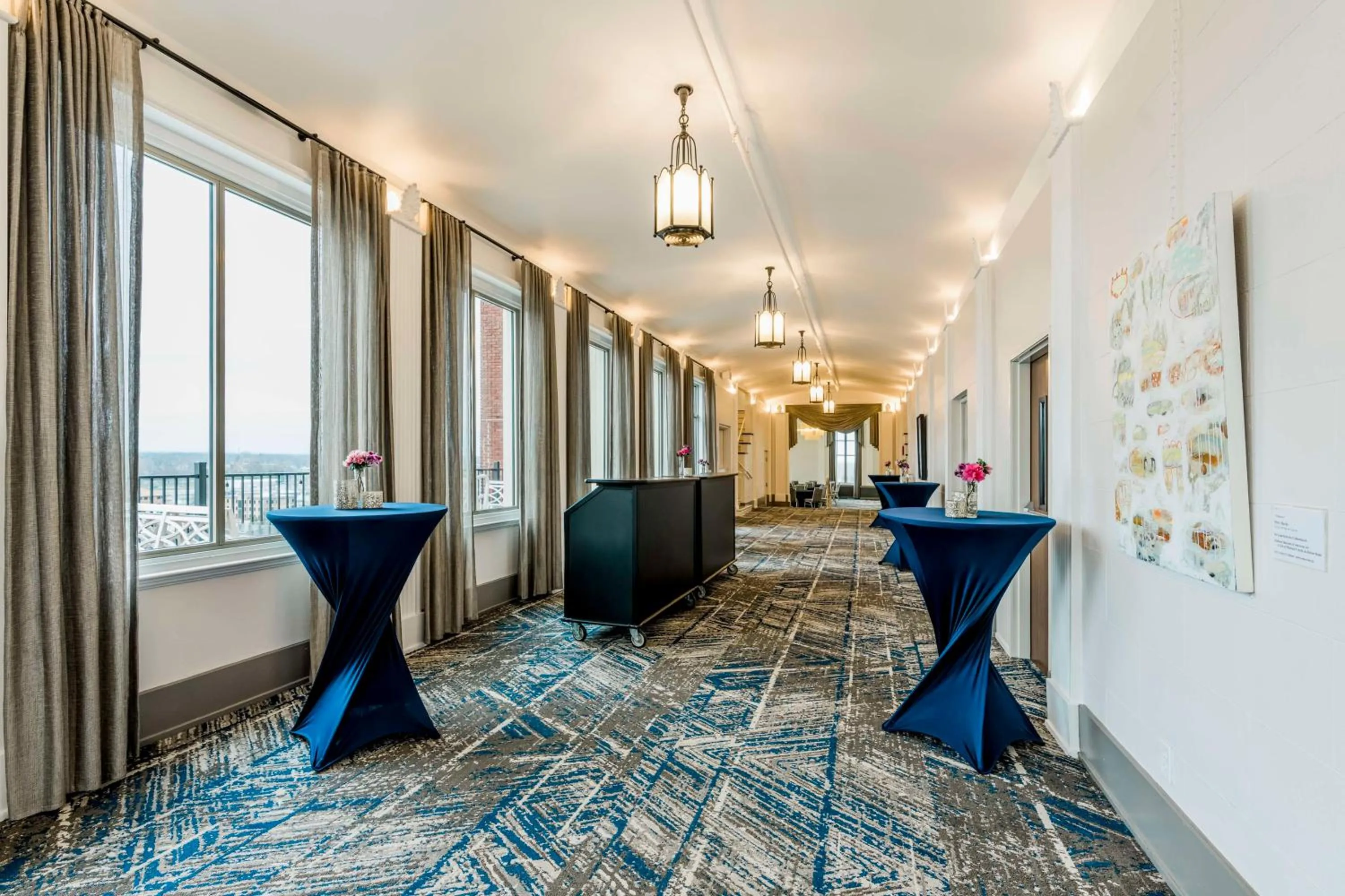 Meeting/conference room in Hotel Elkhart, Tapestry Collection By Hilton