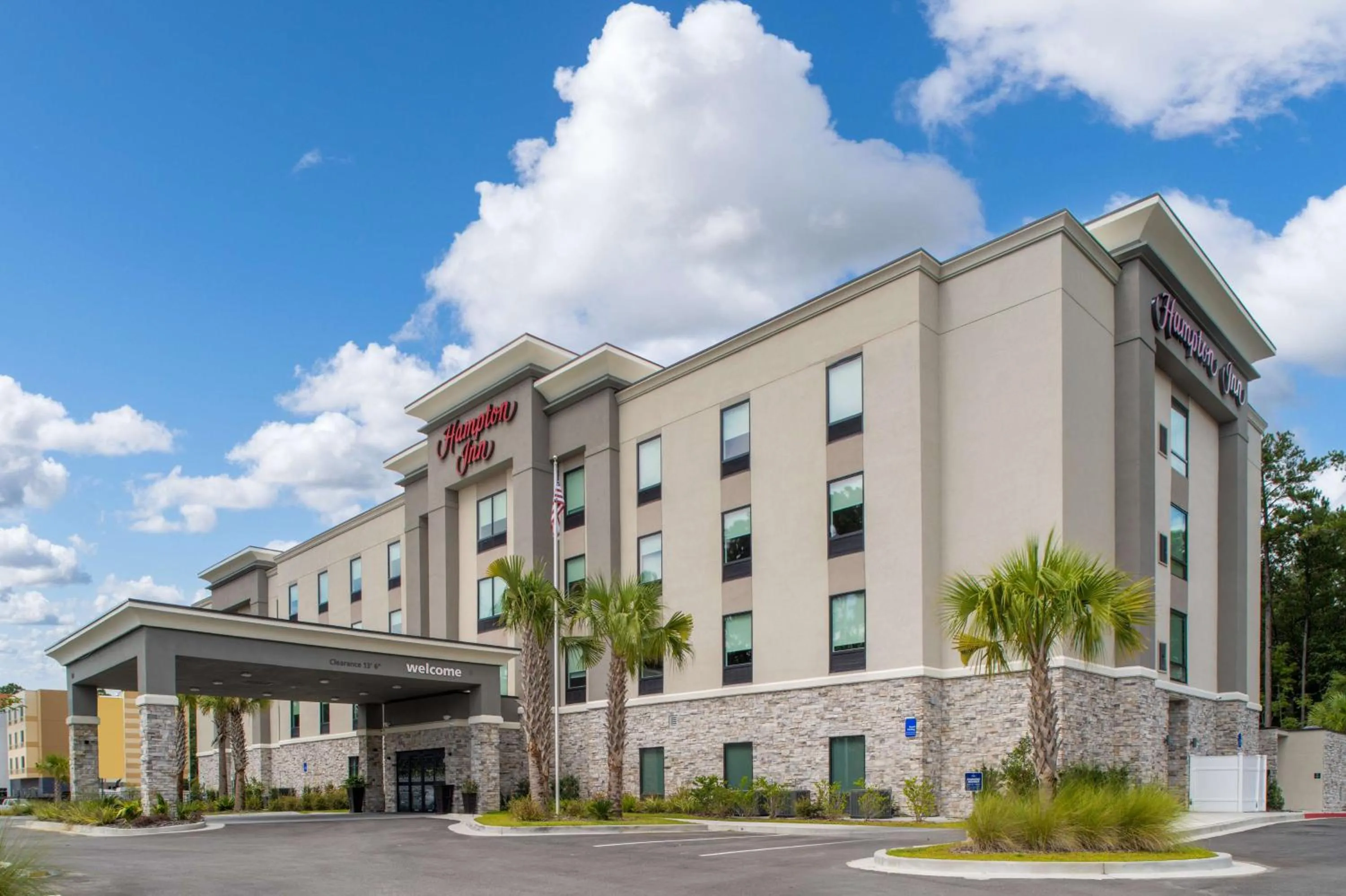 Property Building in Hampton Inn By Hilton Hardeeville, SC