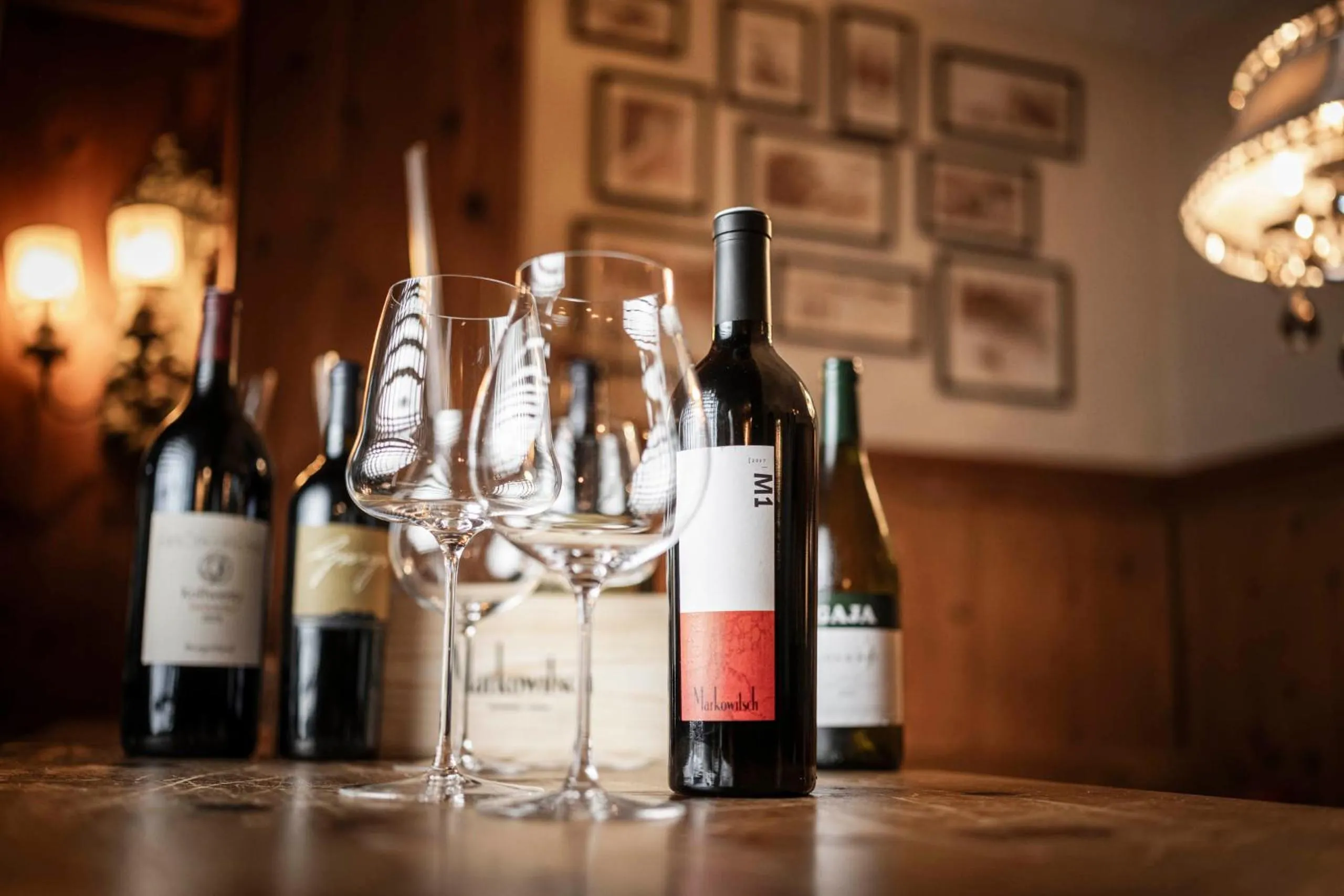 Restaurant/places to eat in eva,VILLAGE