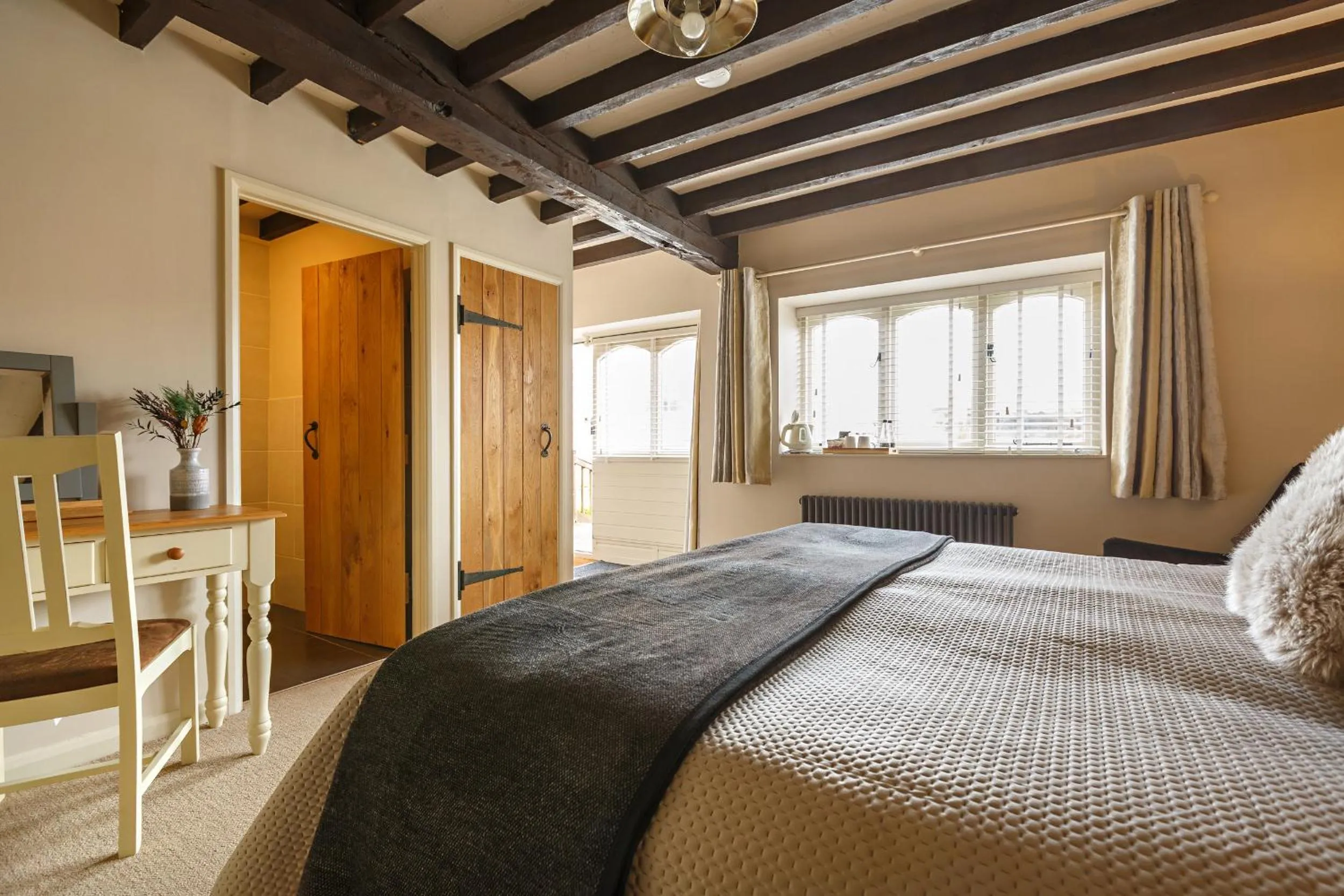 Bedroom, Bed in The Barns