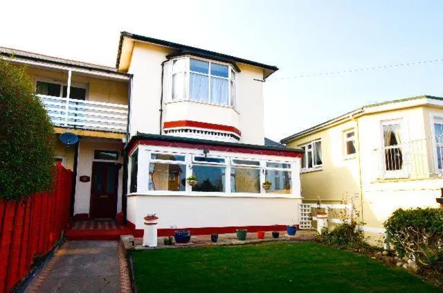 Property building in Cherrylee