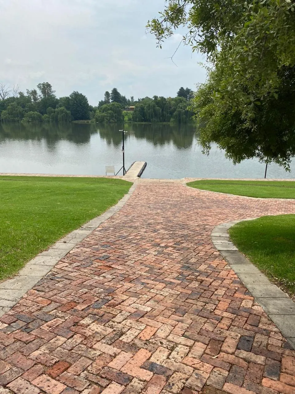 River view in Pont de Val - La Rivière Apartments