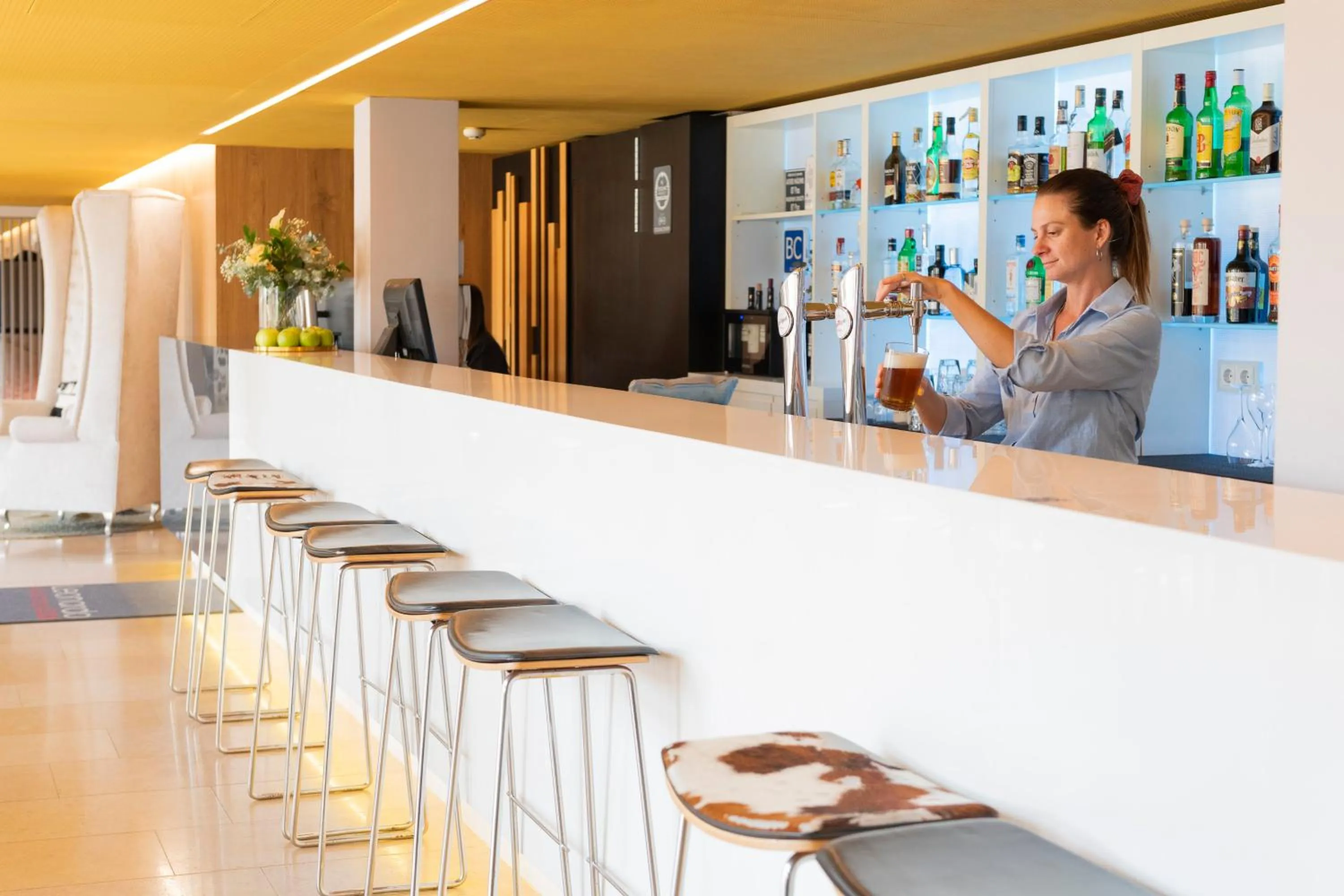 Lounge or bar in Leonardo Boutique Hotel Mallorca Port Portals - Adults only