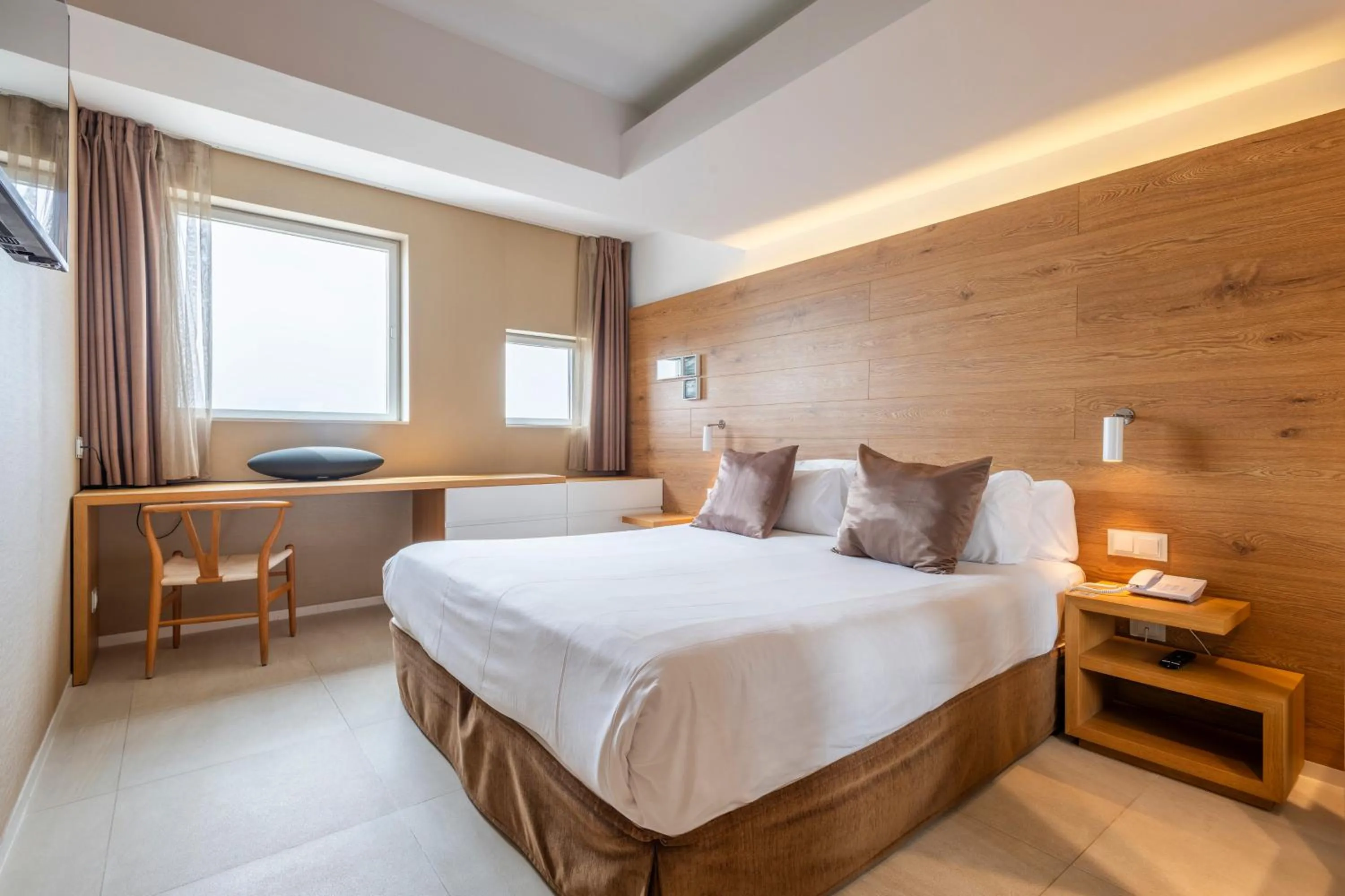 Photo of the whole room, Bed in Leonardo Boutique Hotel Mallorca Port Portals - Adults only